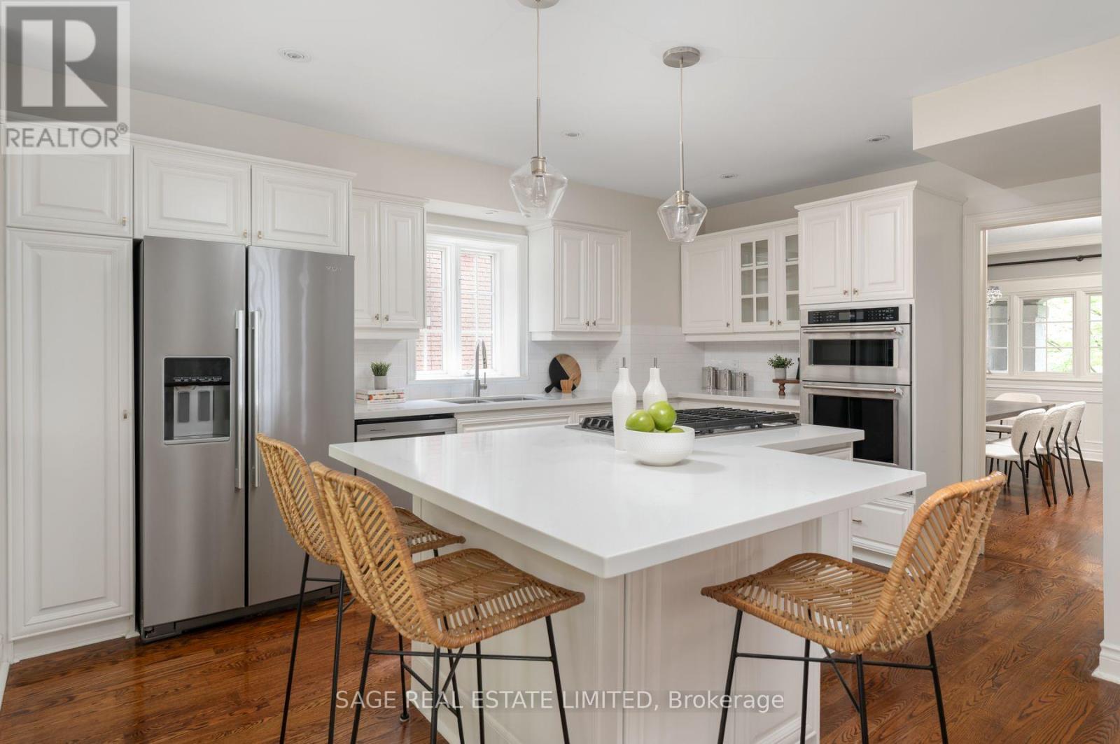 108 Kingswood Road, Toronto, Ontario  M4E 3N5 - Photo 11 - E13781404