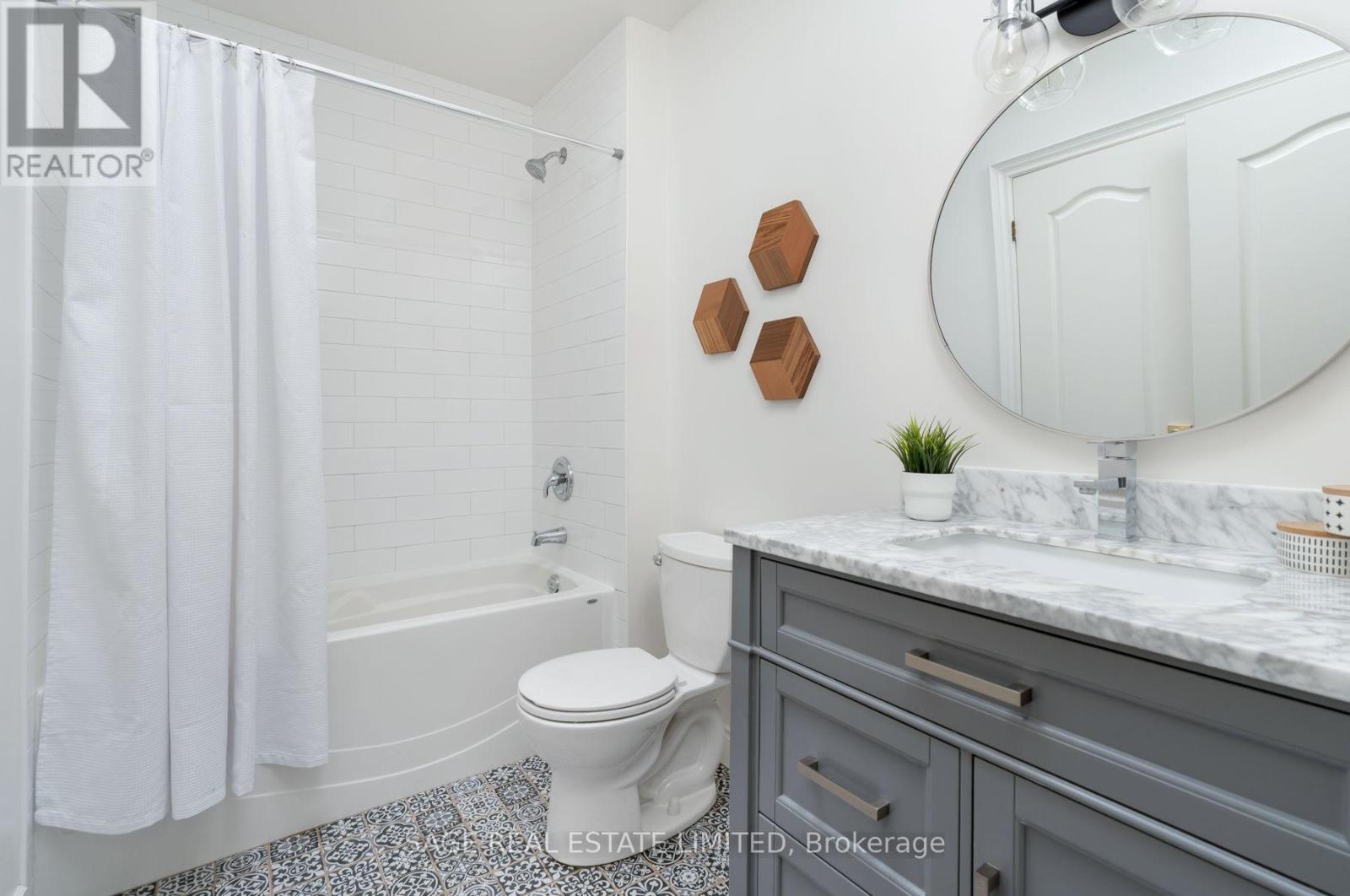 108 Kingswood Road, Toronto, Ontario  M4E 3N5 - Photo 28 - E13781404