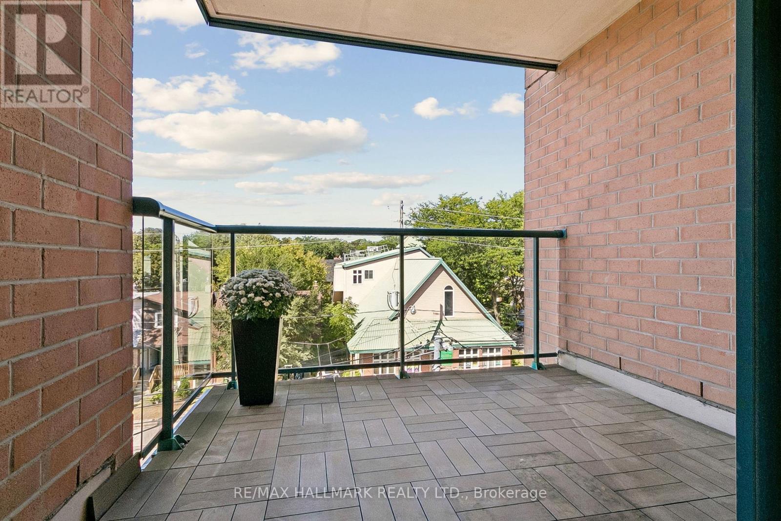 418 - 1733 Queen Street E, Toronto, Ontario  M4L 6S9 - Photo 14 - E13781414