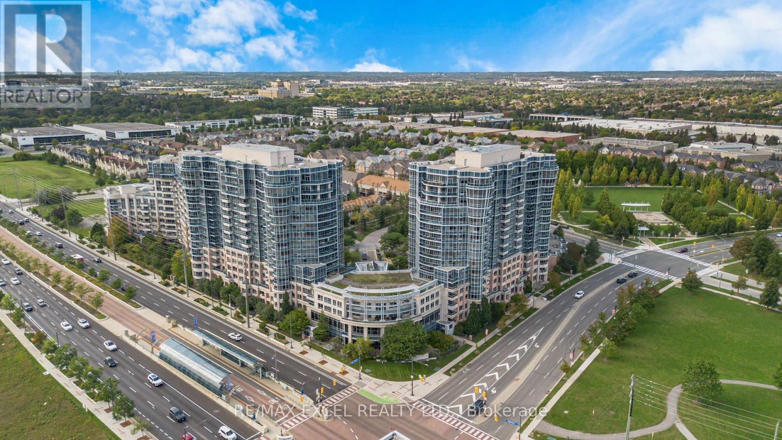 1627 - 33 Cox Boulevard, Markham (Unionville), Ontario  L3R 8A6 - Photo 1 - N13781280