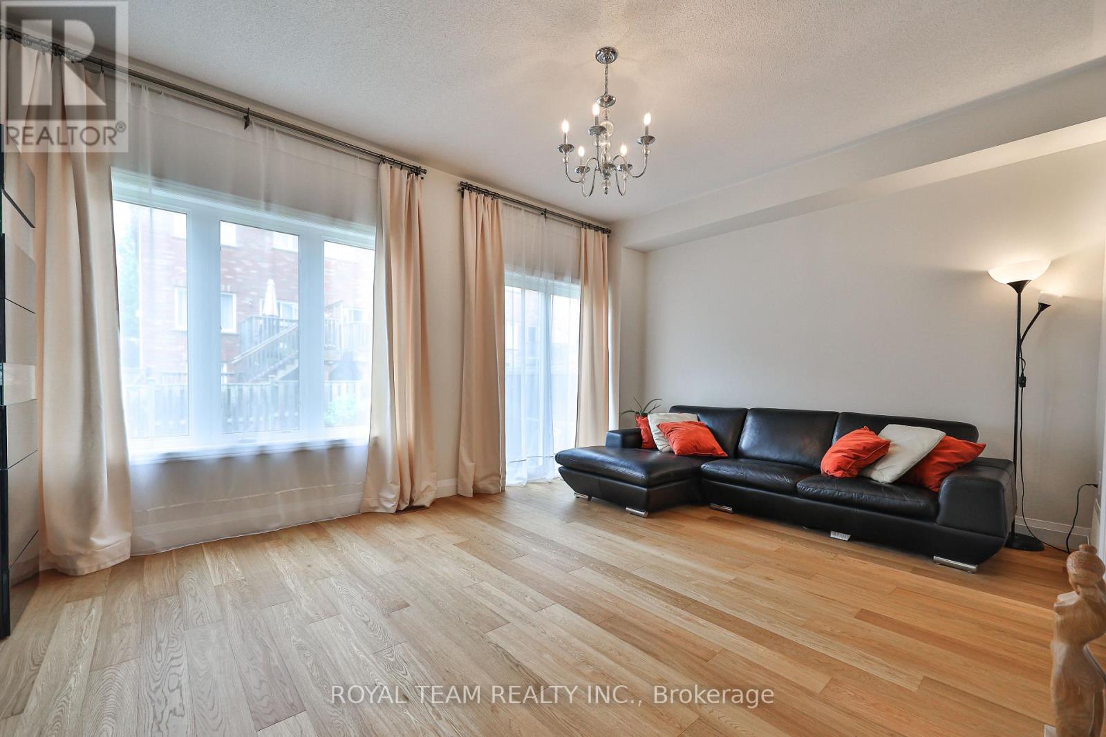 12 Spring Arbour Road, Vaughan, Ontario  L4J 0B7 - Photo 11 - N13781298