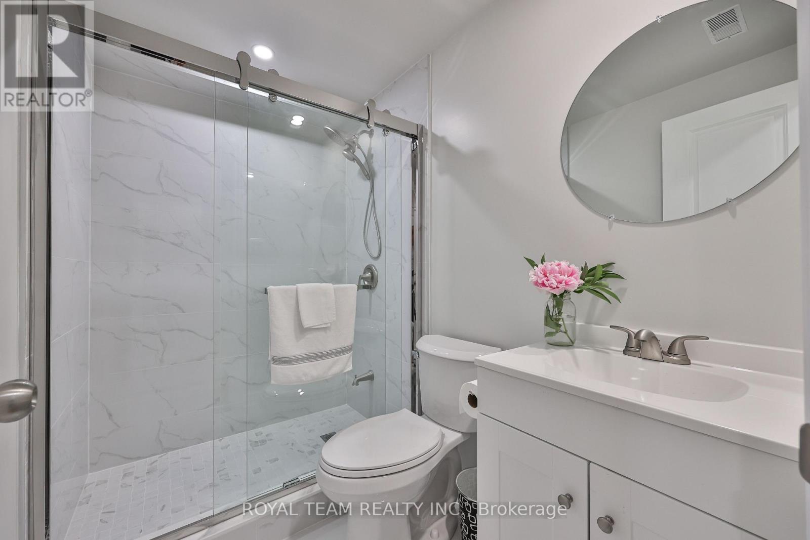 12 Spring Arbour Road, Vaughan, Ontario  L4J 0B7 - Photo 25 - N13781298
