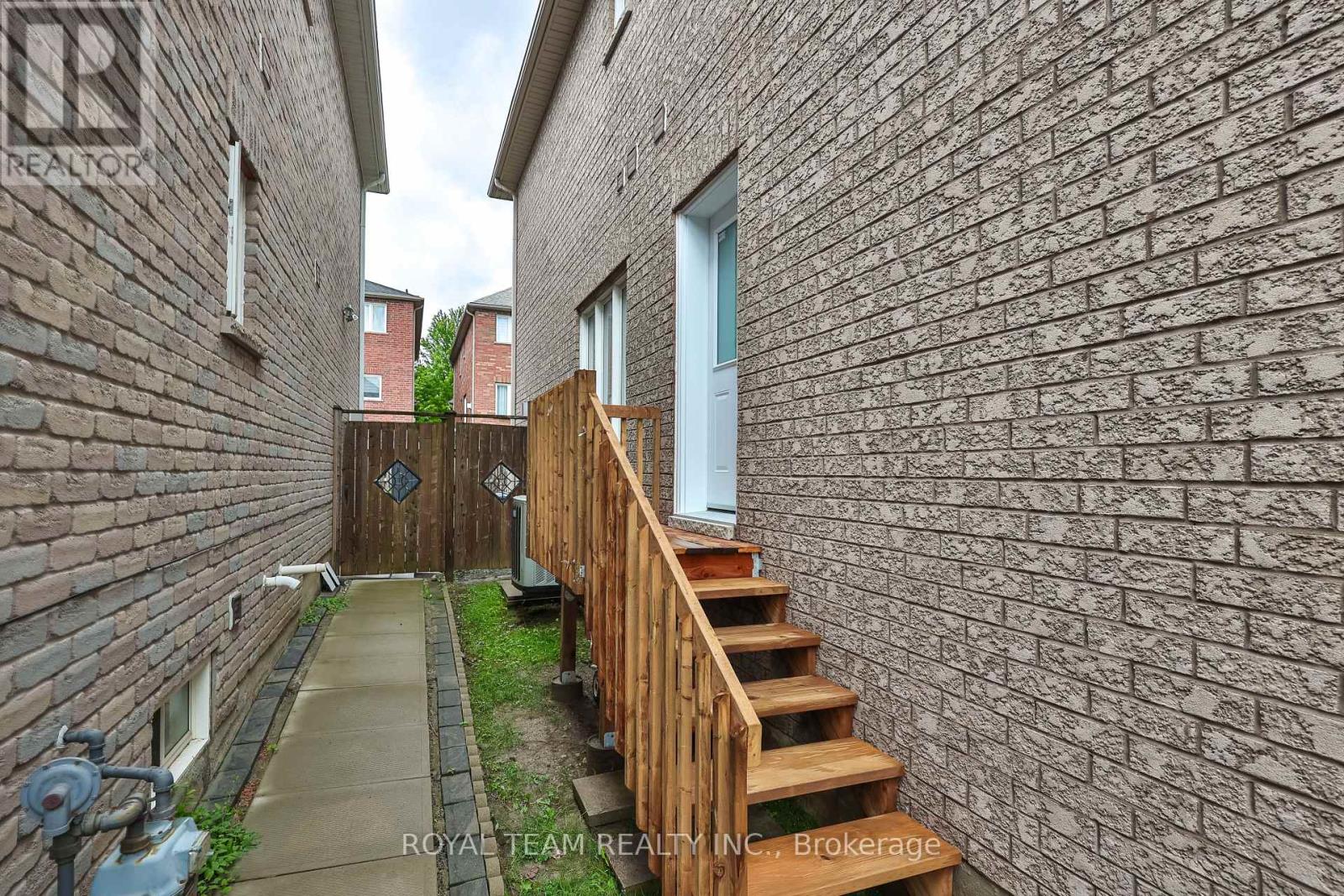 12 Spring Arbour Road, Vaughan, Ontario  L4J 0B7 - Photo 31 - N13781298