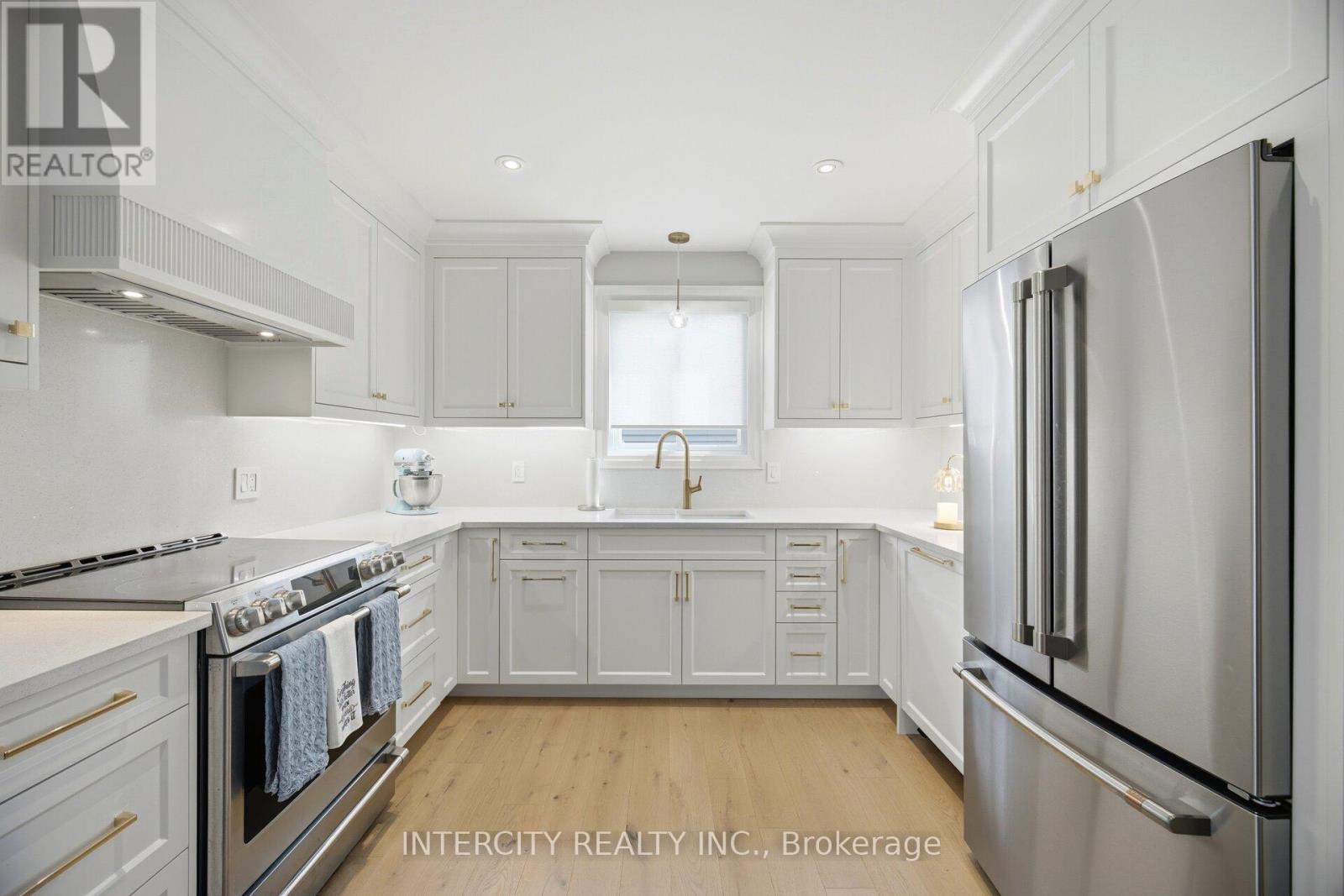 2262 Webb Street, Innisfil, Ontario  L9S 1K7 - Photo 15 - N13781336