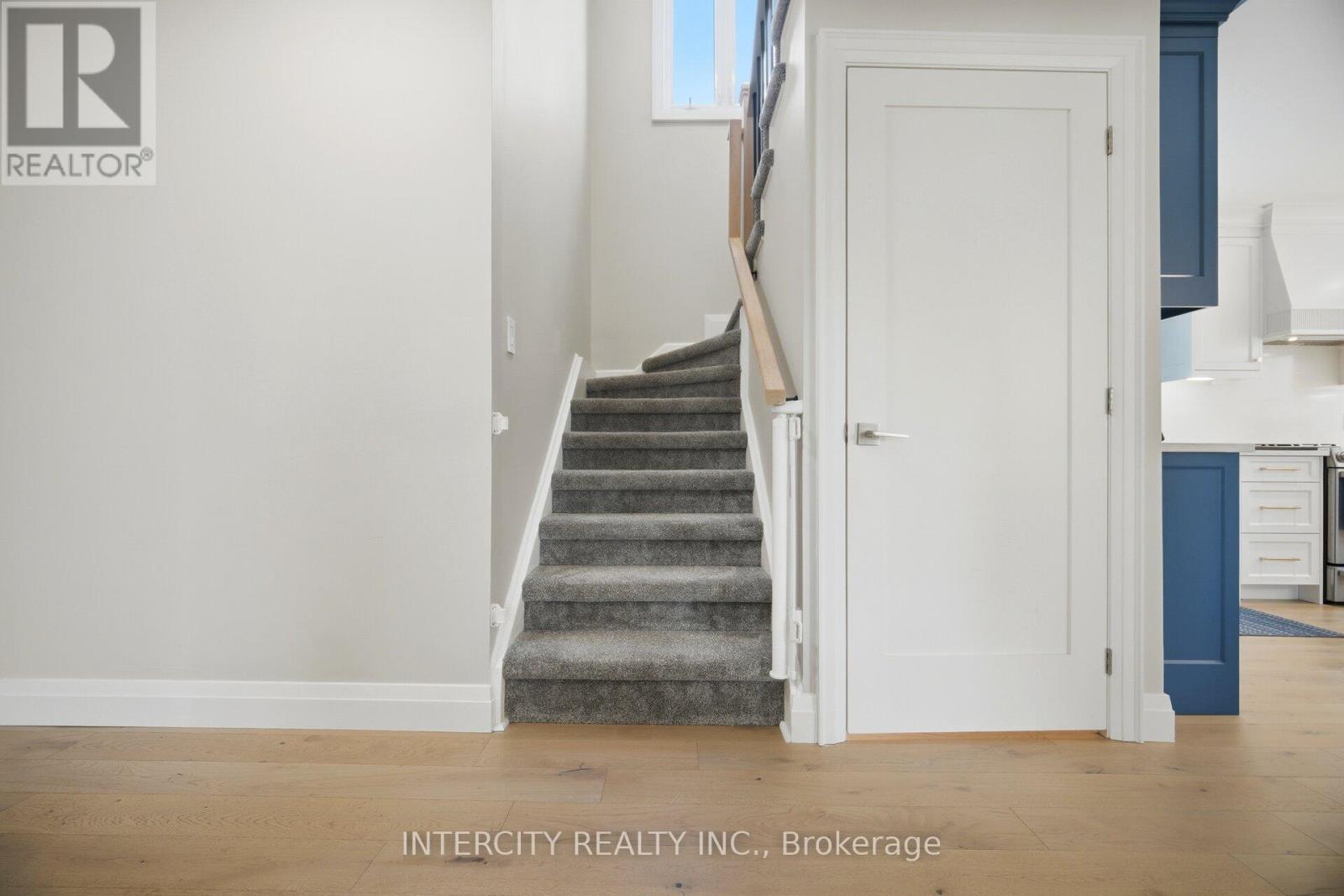 2262 Webb Street, Innisfil, Ontario  L9S 1K7 - Photo 21 - N13781336