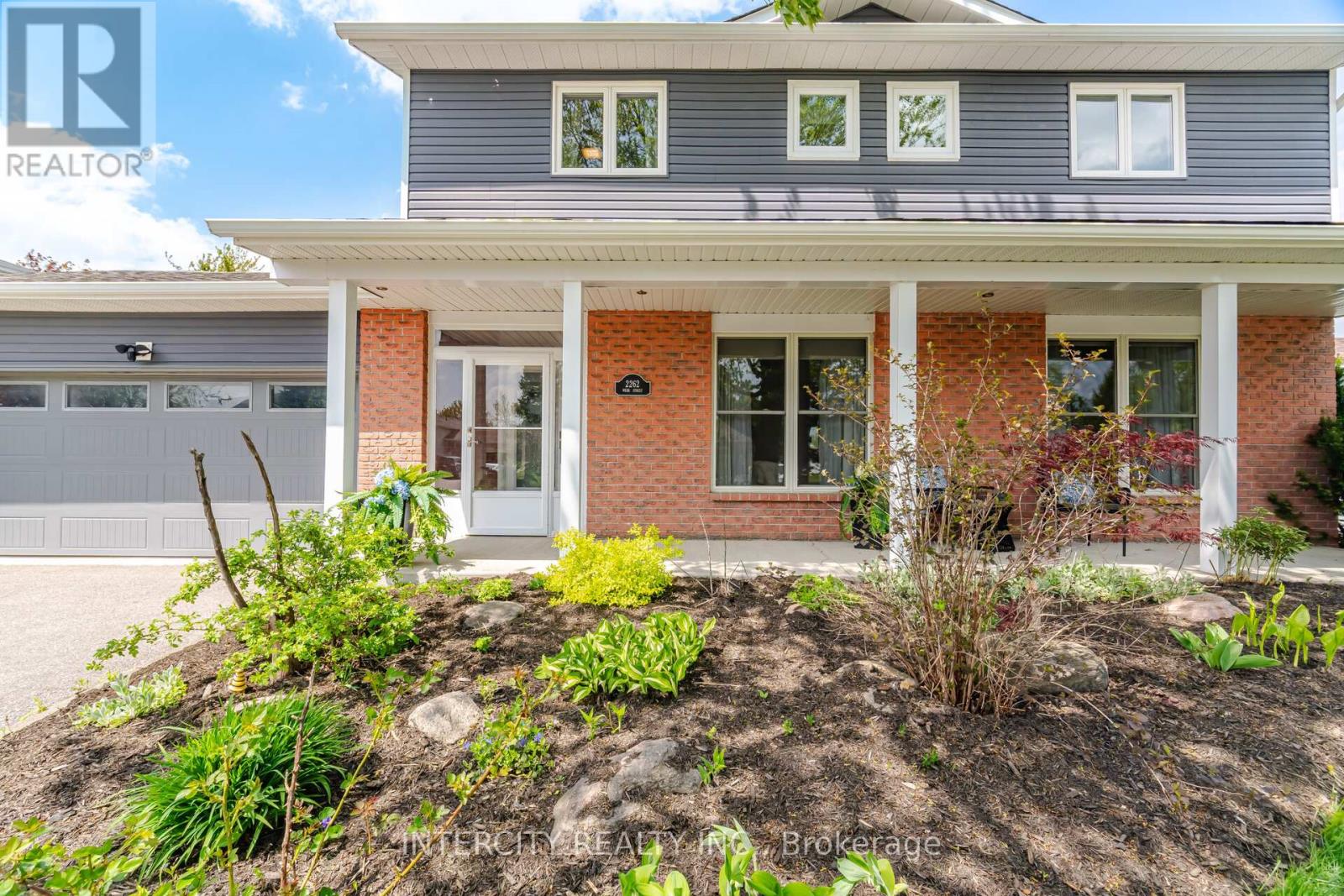 2262 Webb Street, Innisfil, Ontario  L9S 1K7 - Photo 3 - N13781336
