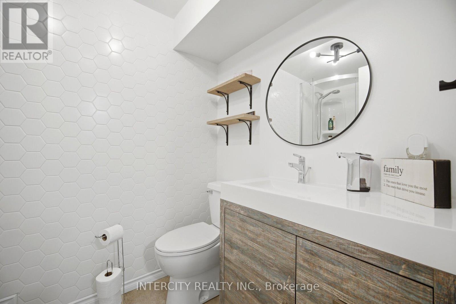 2262 Webb Street, Innisfil, Ontario  L9S 1K7 - Photo 39 - N13781336