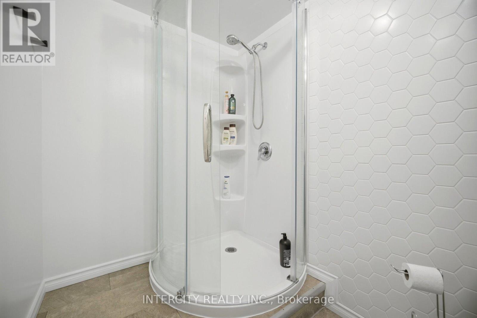 2262 Webb Street, Innisfil, Ontario  L9S 1K7 - Photo 40 - N13781336