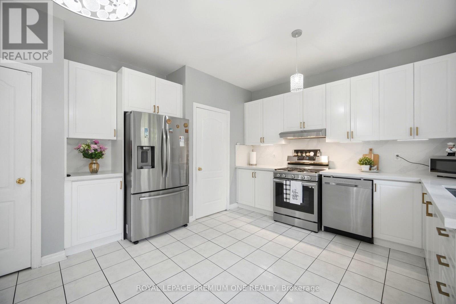 62 Lost Pond Crescent, Whitchurch-Stouffville, Ontario  L4A 0R4 - Photo 14 - N13781344