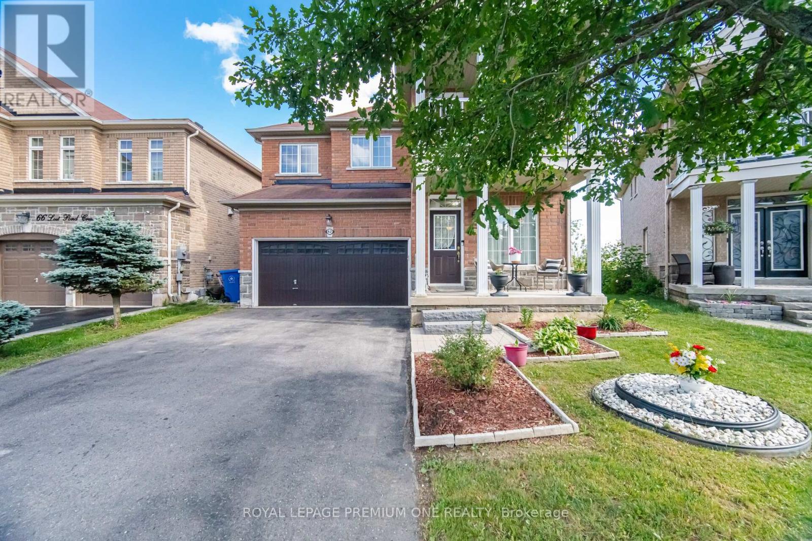 62 Lost Pond Crescent, Whitchurch-Stouffville, Ontario  L4A 0R4 - Photo 4 - N13781344