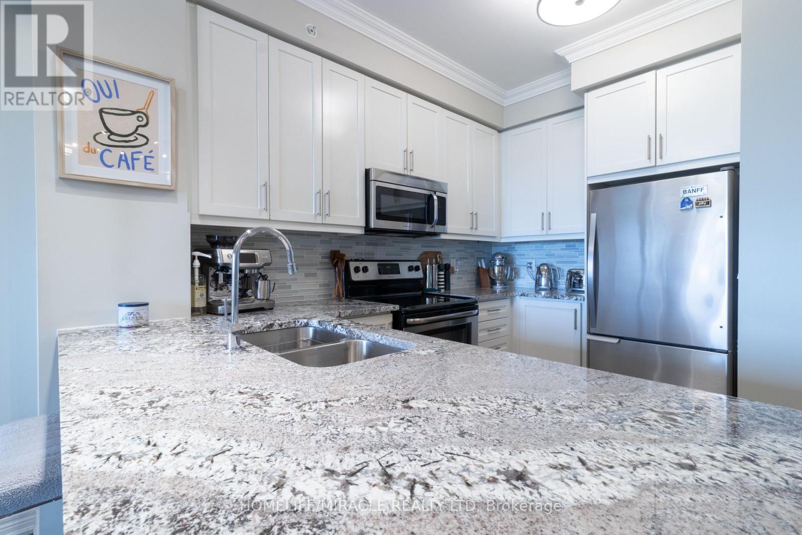 1410 - 9255 Jane Street, Vaughan (Maple), Ontario  L6A 0K1 - Photo 10 - N13781400