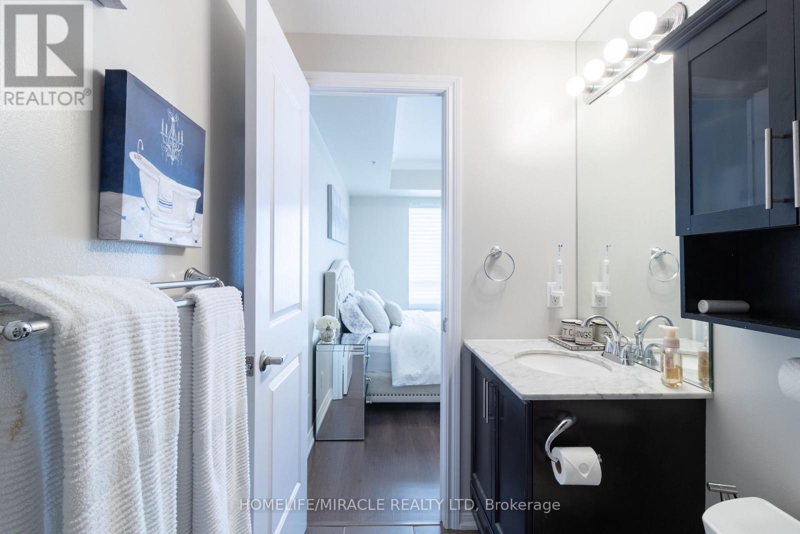 1410 - 9255 Jane Street, Vaughan (Maple), Ontario  L6A 0K1 - Photo 18 - N13781400