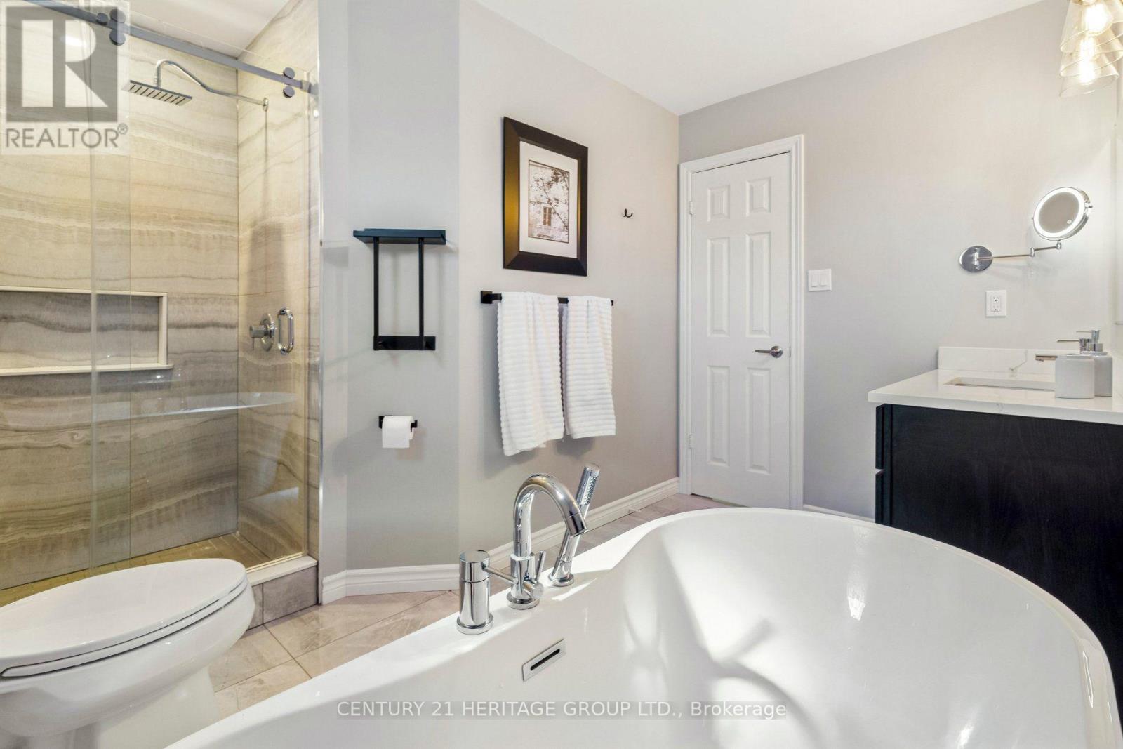 117 Mccauley Court, Newmarket, Ontario  L3Y 7W2 - Photo 29 - N13781422