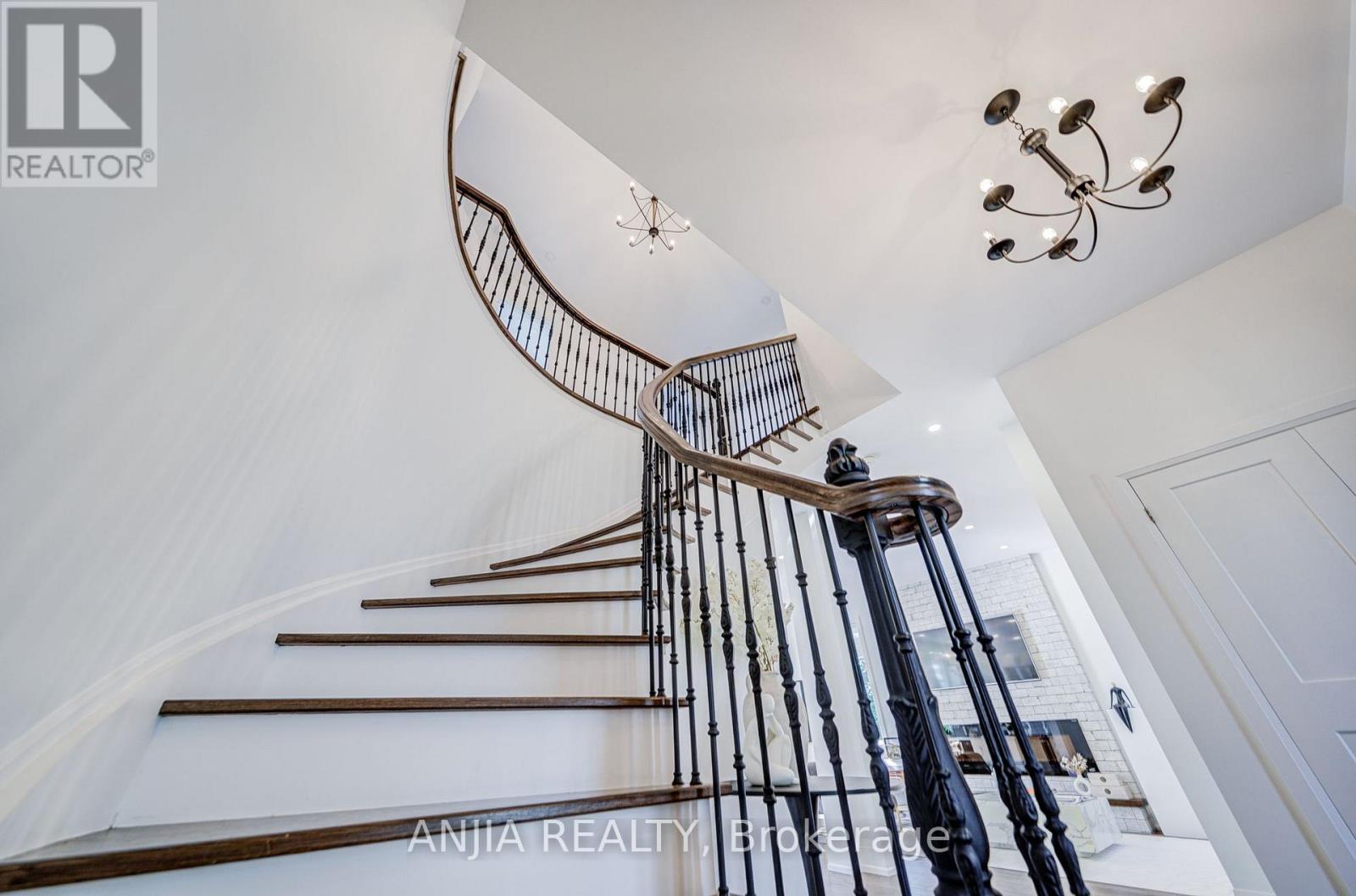 41 Valley Road, Whitchurch-Stouffville, Ontario  L4A 2X7 - Photo 28 - N13781424