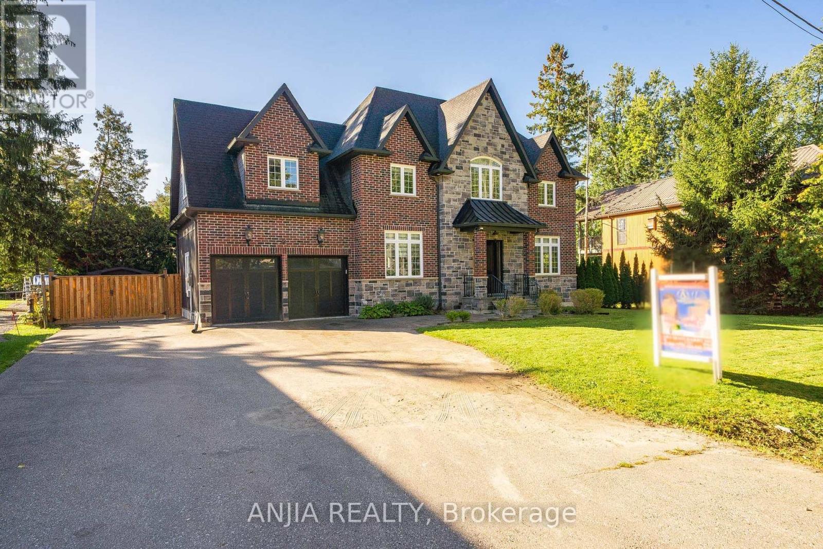 41 Valley Road, Whitchurch-Stouffville, Ontario  L4A 2X7 - Photo 6 - N13781424