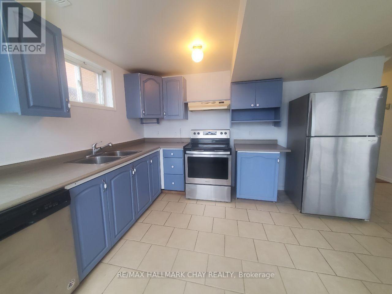 23 Morton Crescent, Barrie (West Bayfield), Ontario  L4N 7T4 - Photo 17 - S13781504