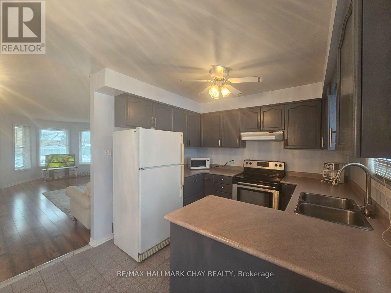 23 Morton Crescent, Barrie (West Bayfield), Ontario  L4N 7T4 - Photo 7 - S13781504