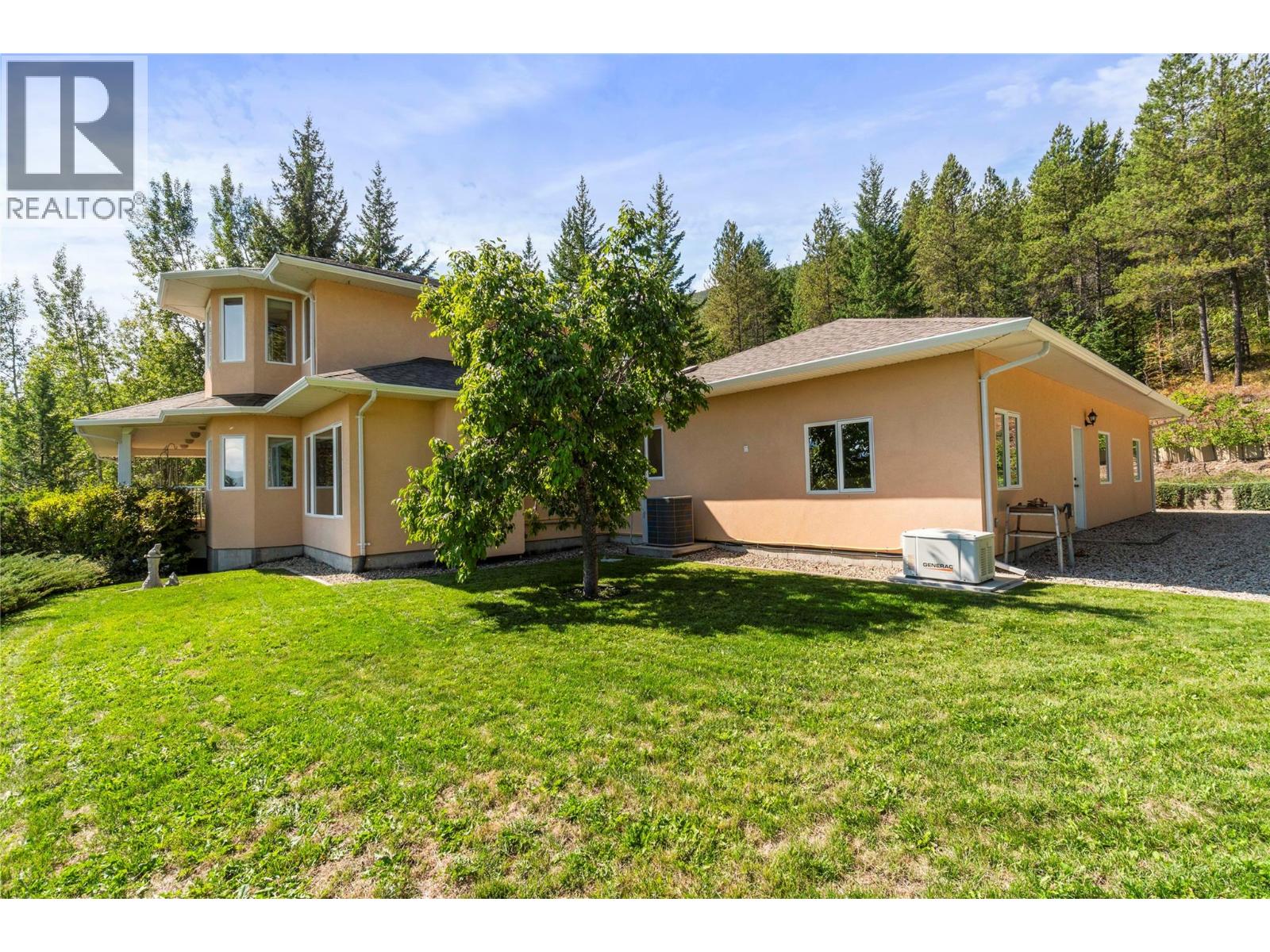 3801 65 Street NW, Salmon Arm, British Columbia  V1E 3A8 - Photo 10 - 10400644