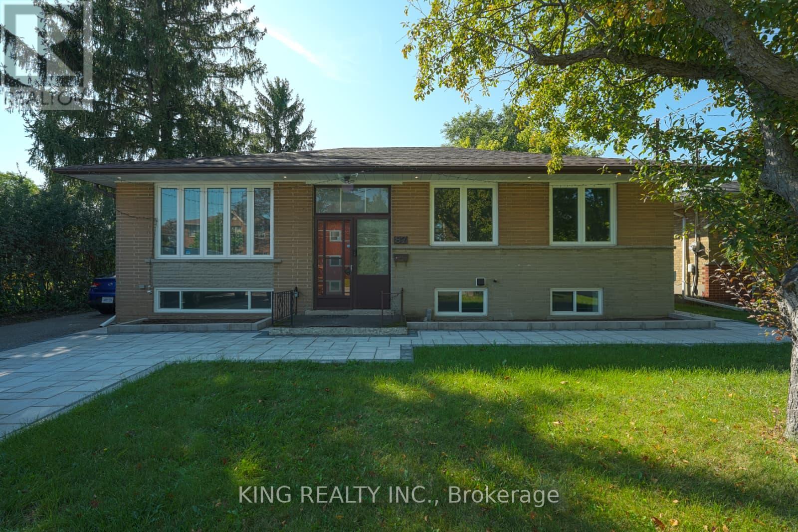 87 Elvaston Drive, Toronto, Ontario  M4A 1N7 - Photo 18 - C13655194