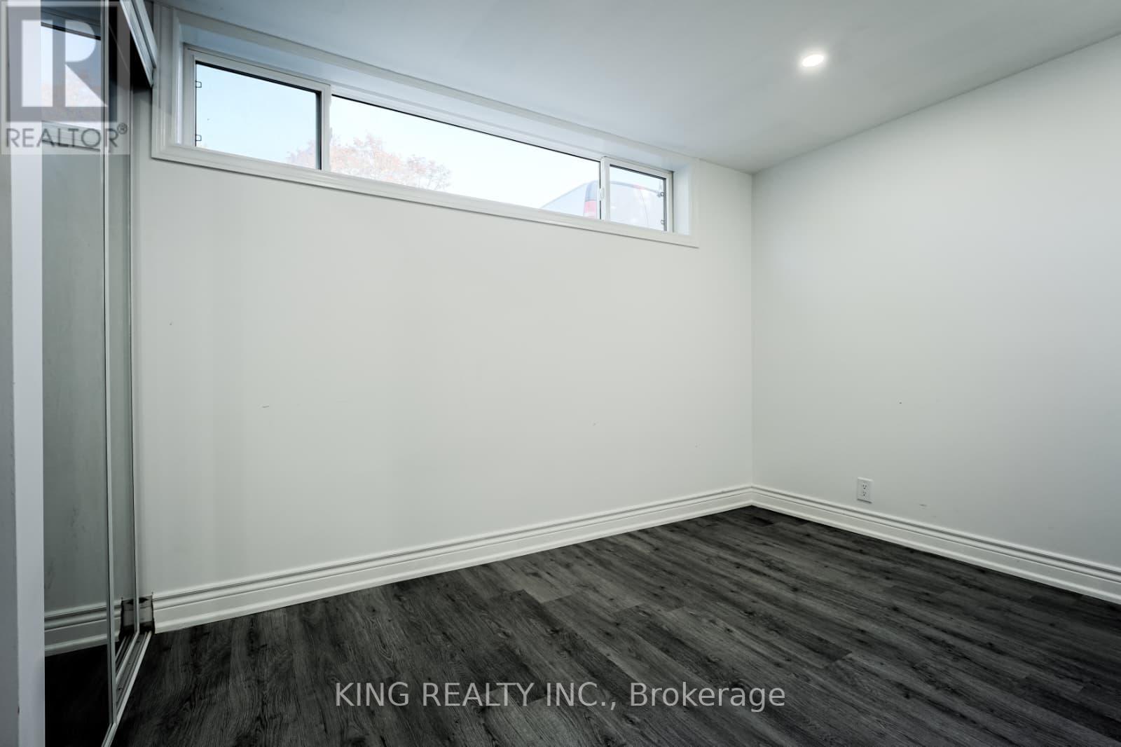 87 Elvaston Drive, Toronto, Ontario  M4A 1N7 - Photo 12 - C13655194