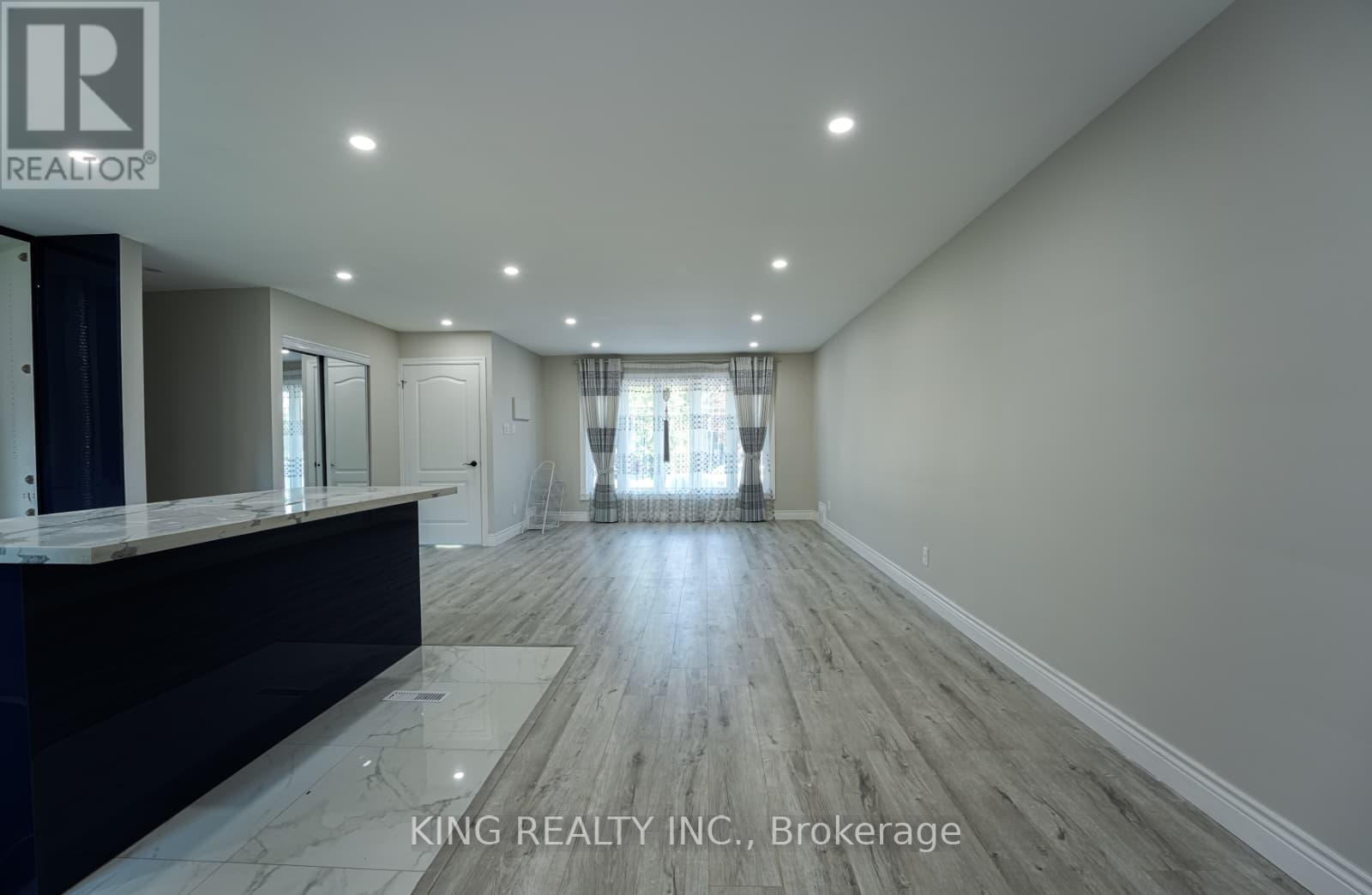 87 Elvaston Drive, Toronto, Ontario  M4A 1N7 - Photo 5 - C13655194