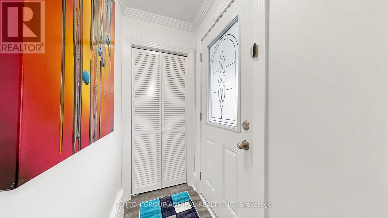 12 Laxis Avenue, Toronto, Ontario  M6M 2K5 - Photo 4 - W13781230