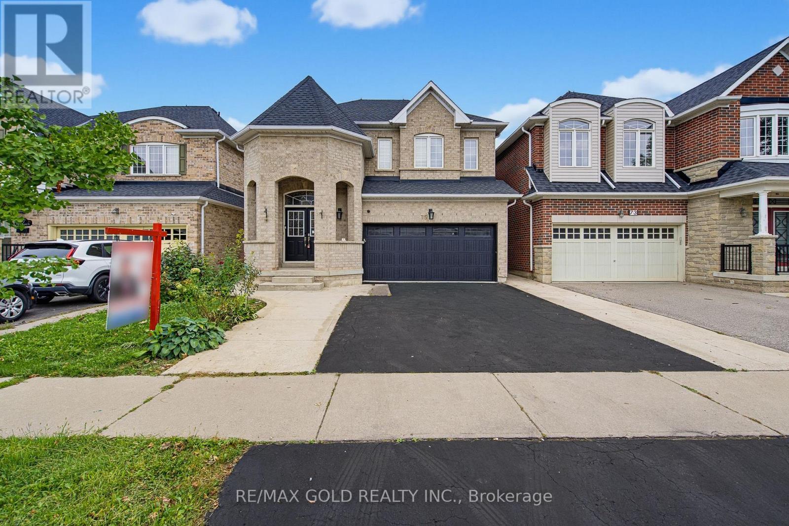 75 Watsonbrook Drive, Brampton, Ontario  L6R 0R3 - Photo 1 - W13781238