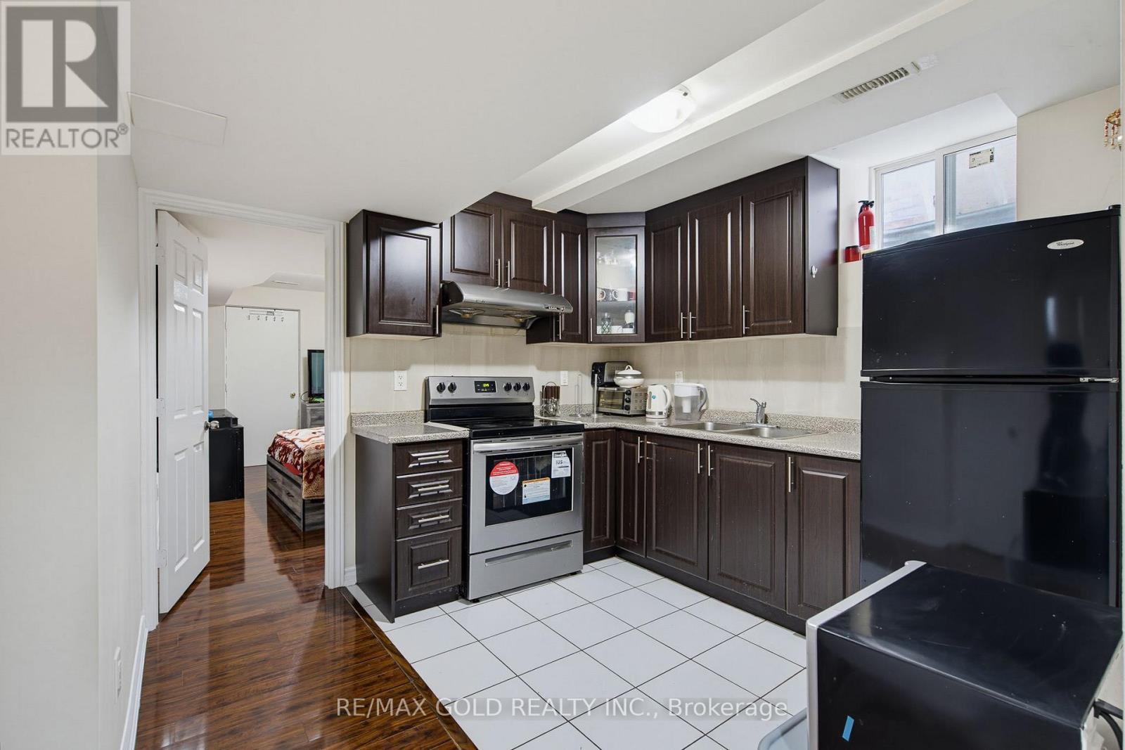 75 Watsonbrook Drive, Brampton, Ontario  L6R 0R3 - Photo 32 - W13781238