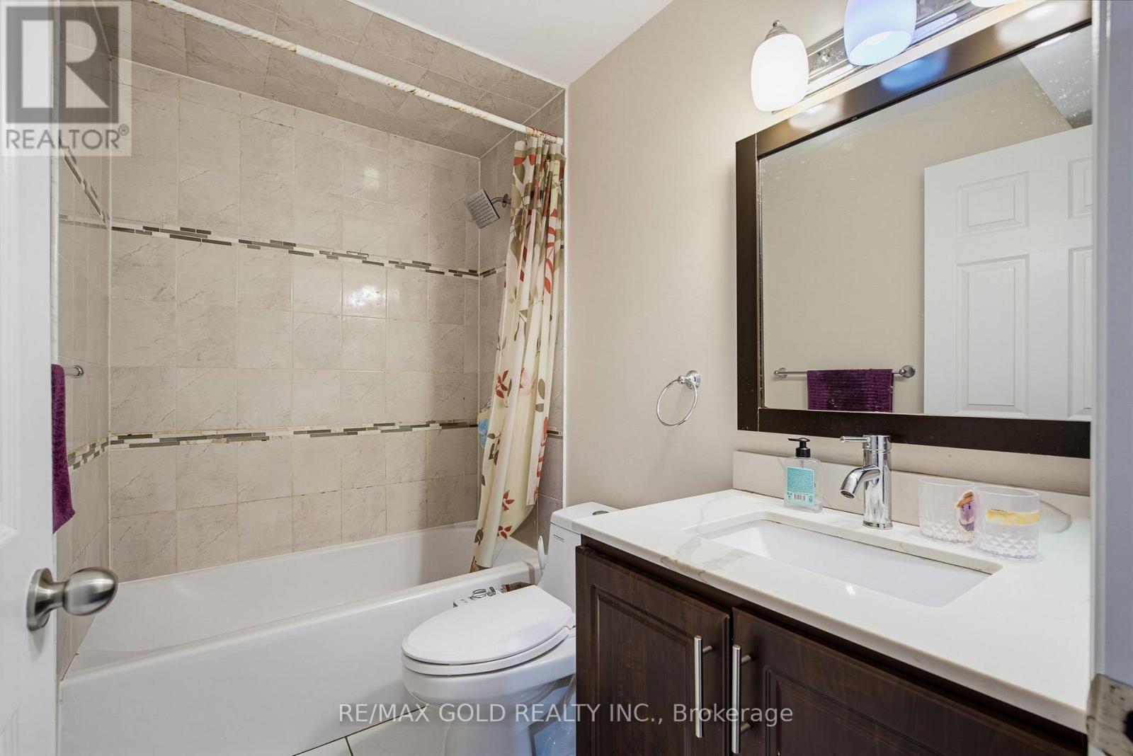 75 Watsonbrook Drive, Brampton, Ontario  L6R 0R3 - Photo 34 - W13781238