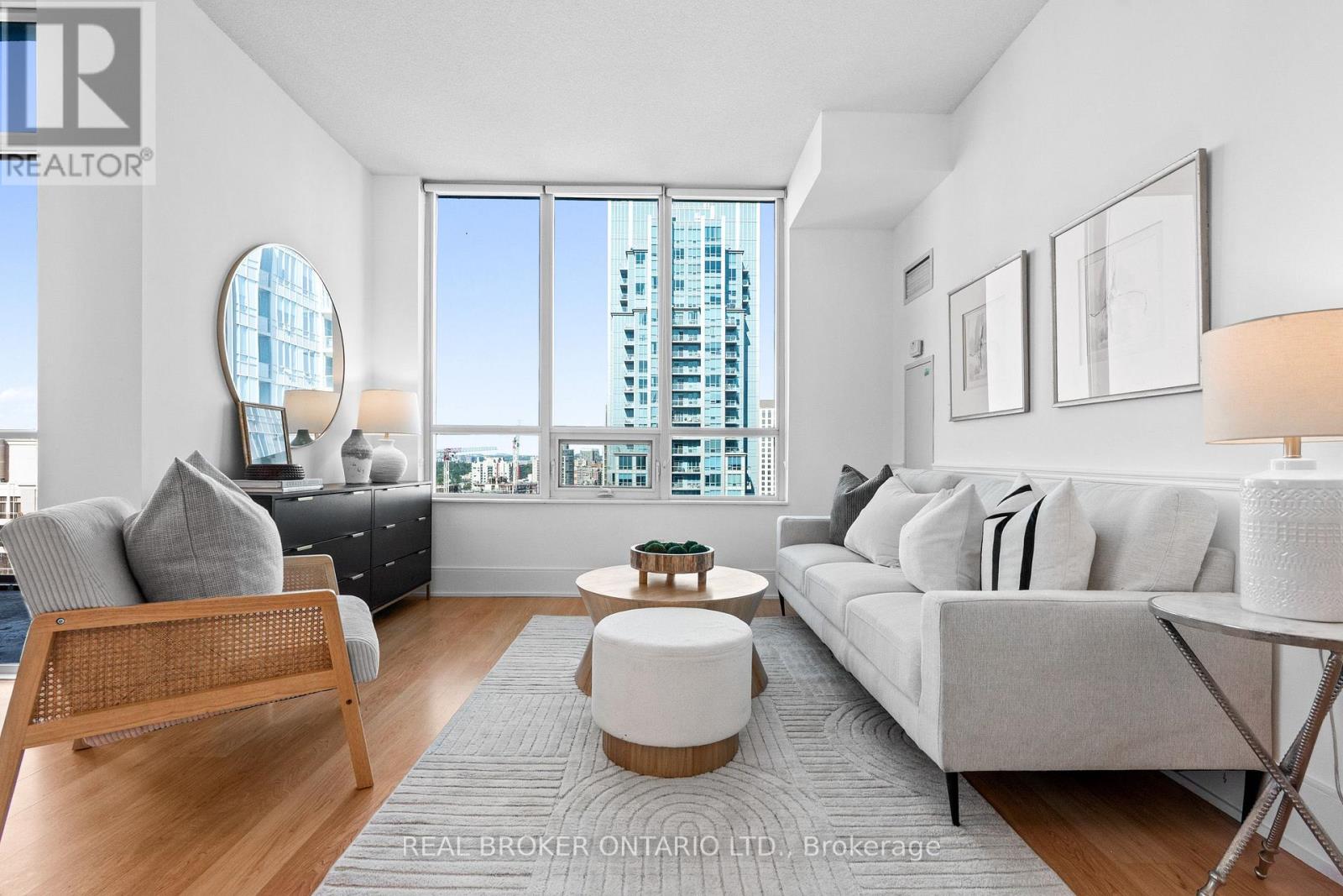 2642 - 35 Viking Lane, Toronto, Ontario  M9B 0A2 - Photo 2 - W13781244