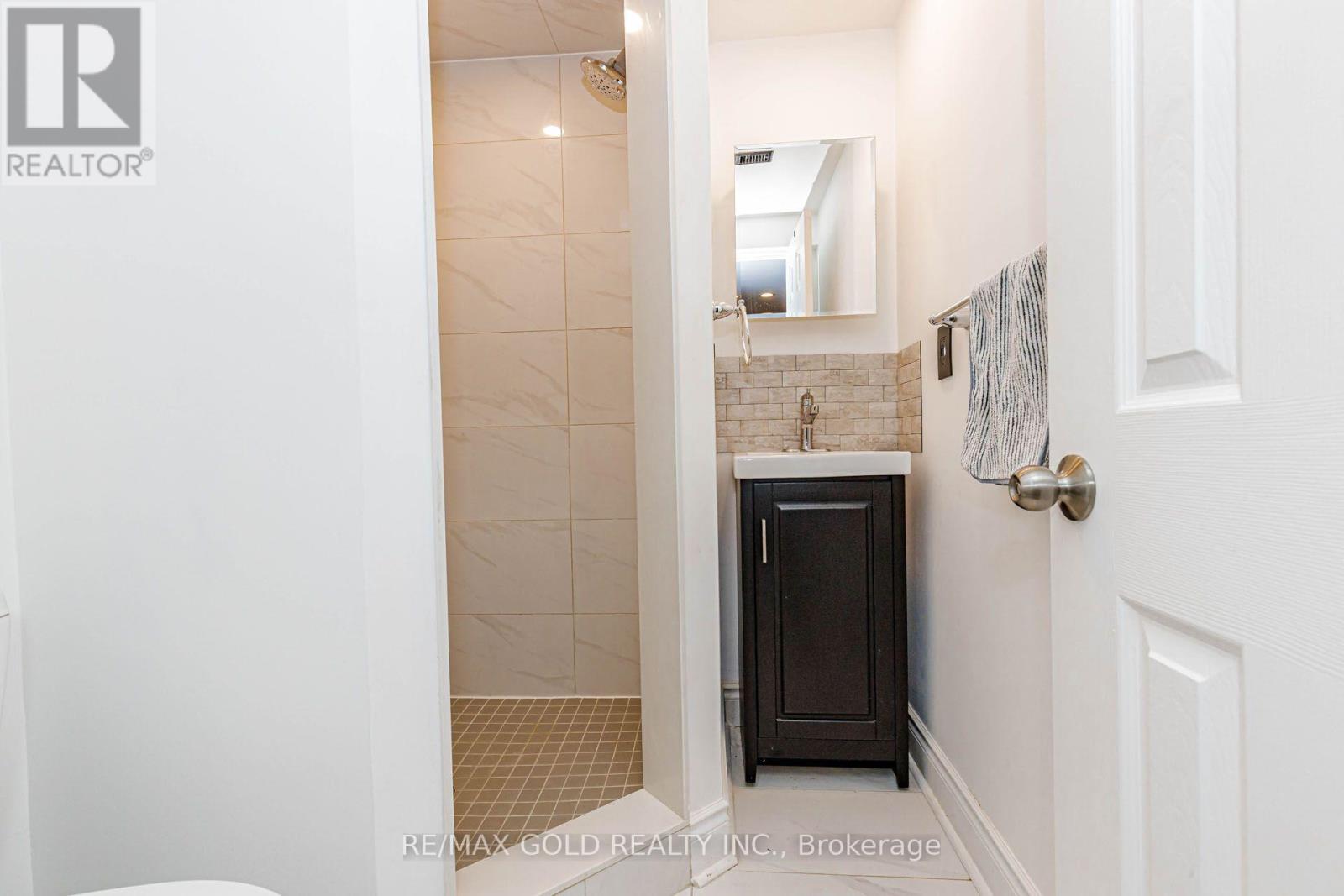 44 Deloraine Drive, Brampton, Ontario  L6T 1T7 - Photo 19 - W13781334