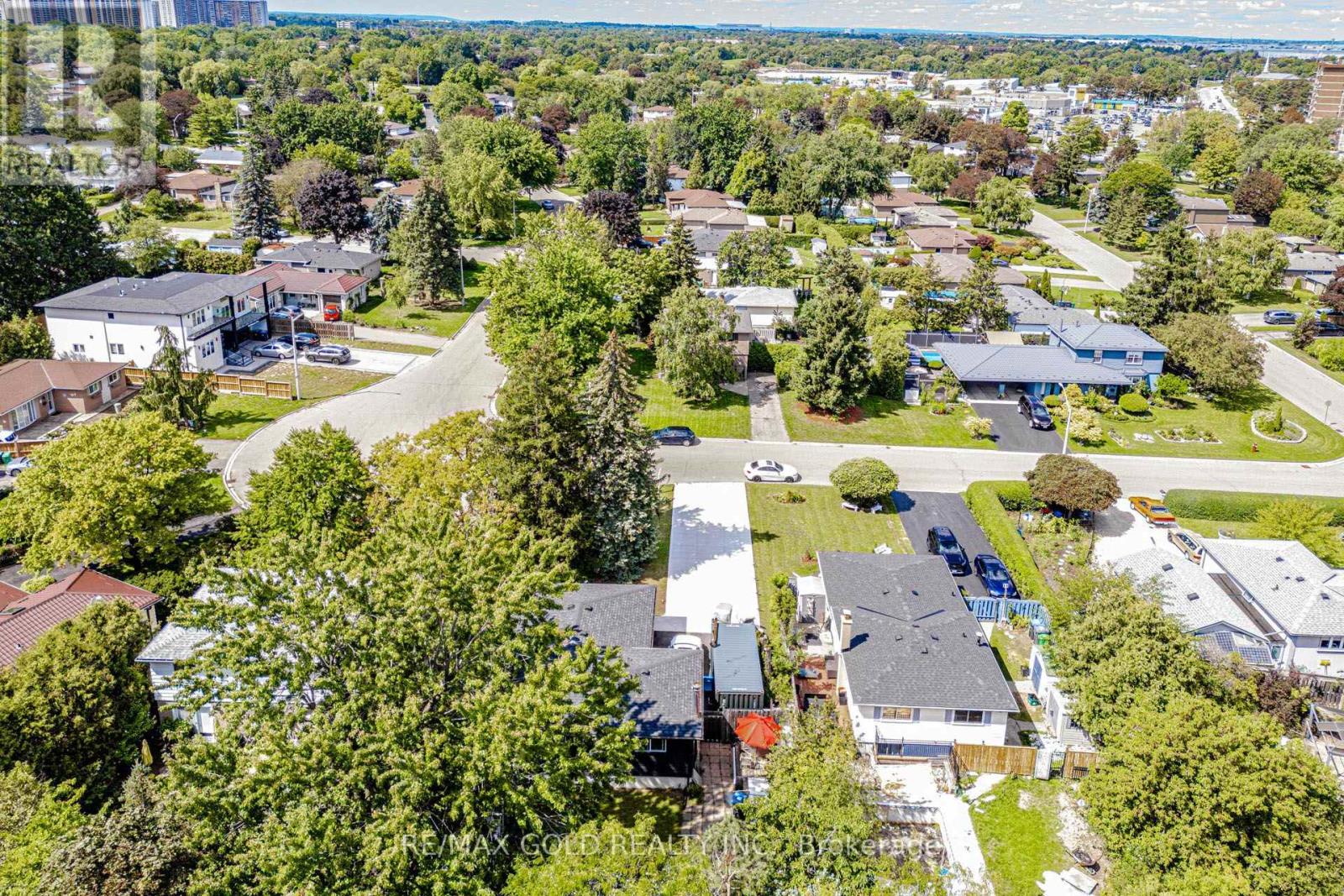 44 Deloraine Drive, Brampton, Ontario  L6T 1T7 - Photo 27 - W13781334