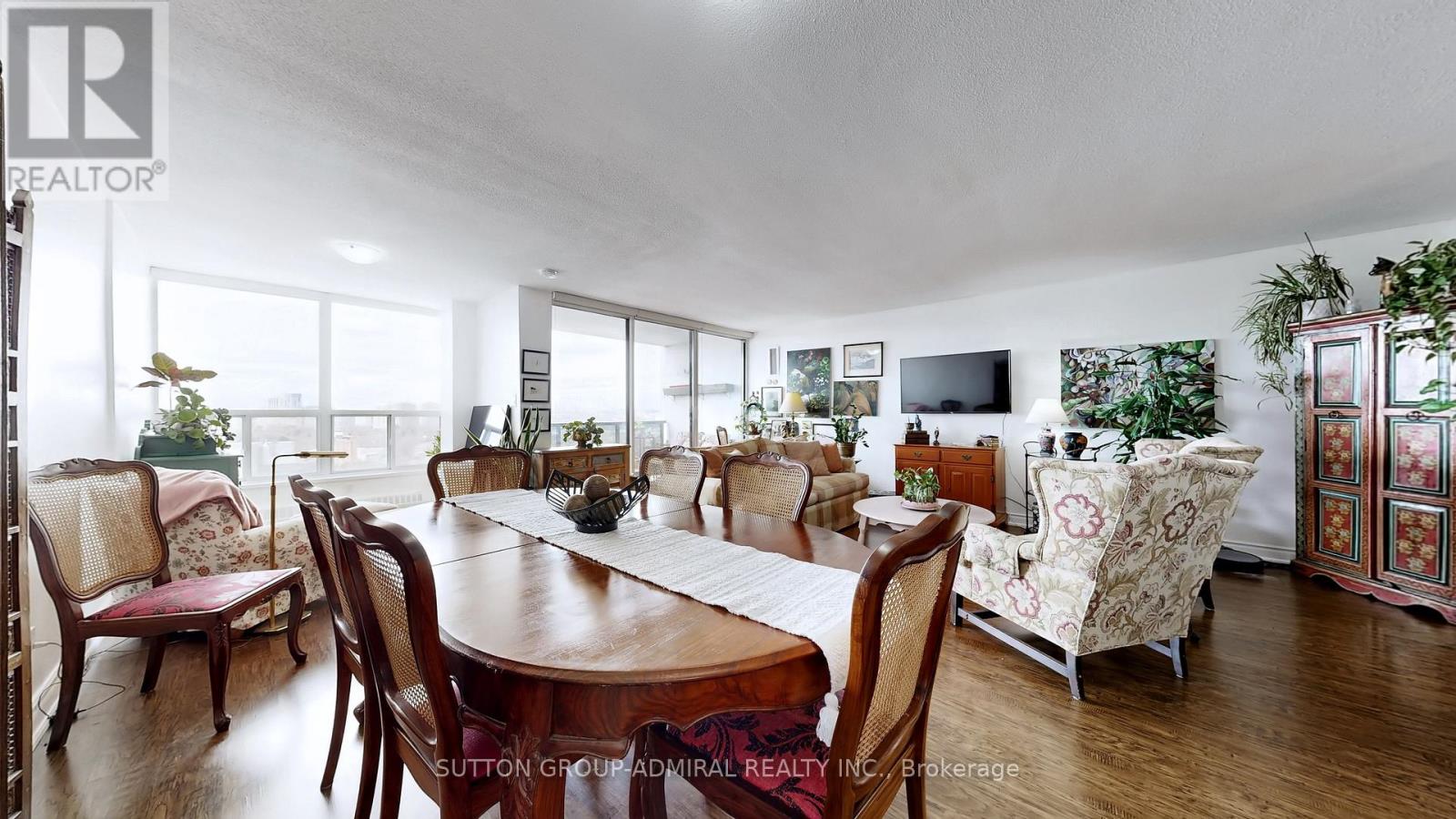 2402 - 85 Emmett Avenue, Toronto, Ontario  M6M 5A2 - Photo 15 - W13781380