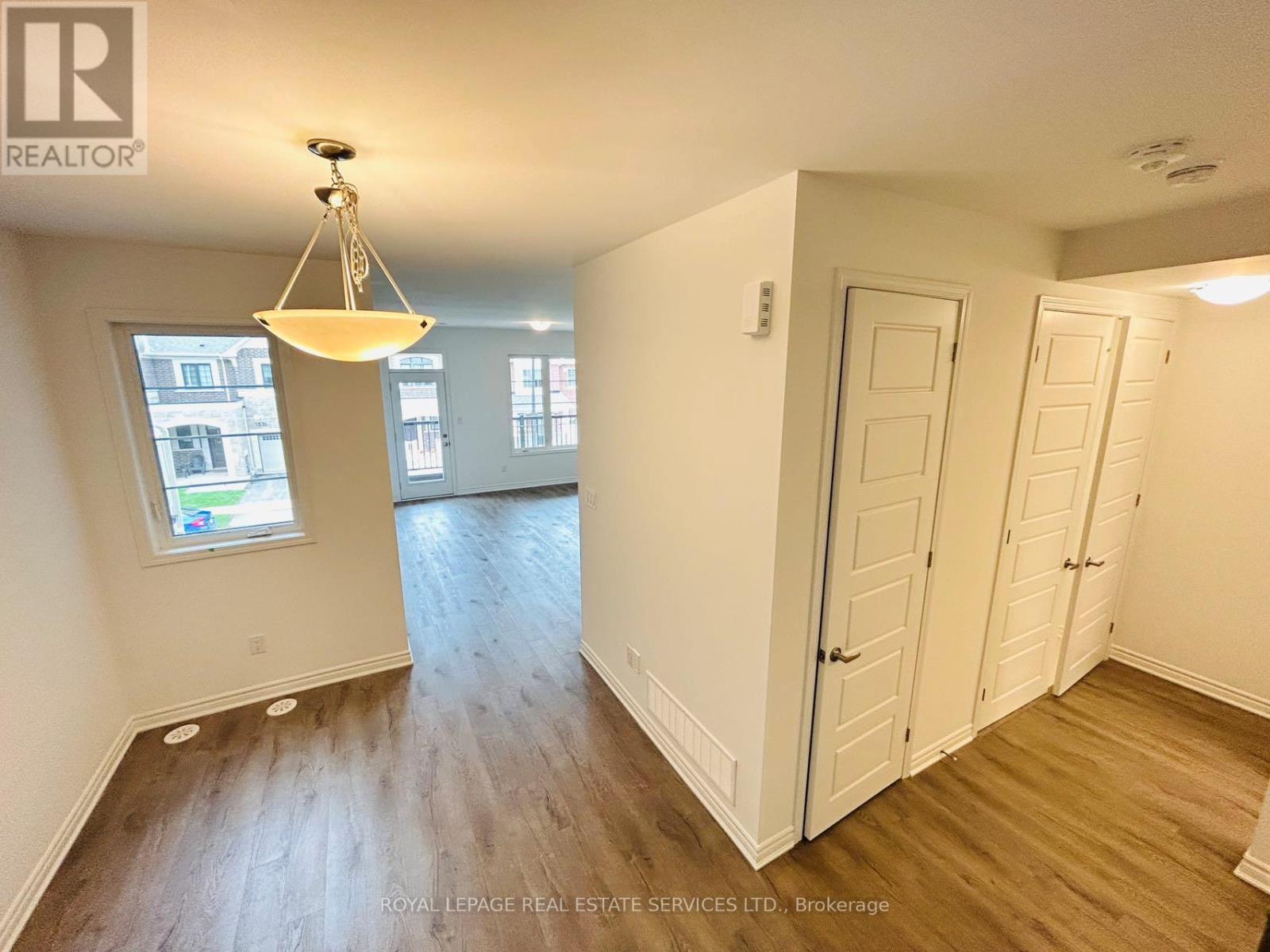 1577 Moira Crescent, Milton, Ontario  L9E 1X8 - Photo 12 - W13781392