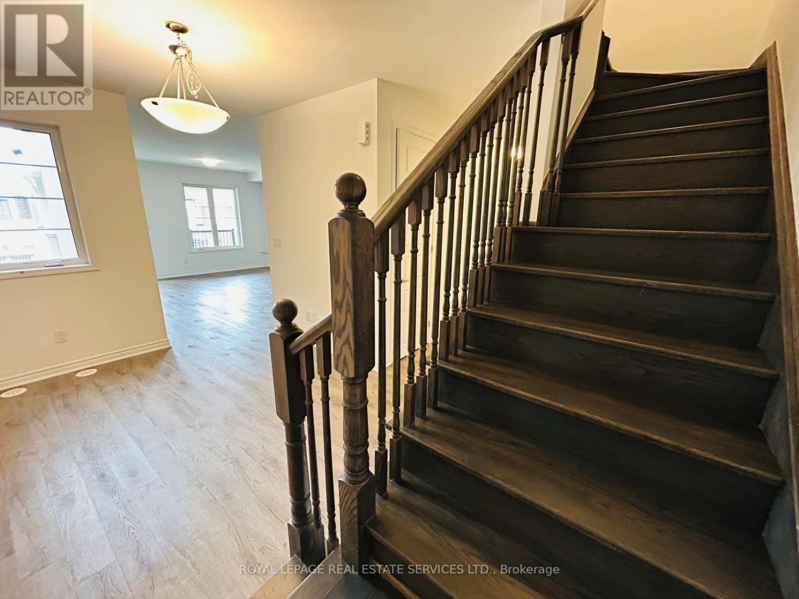 1577 Moira Crescent, Milton, Ontario  L9E 1X8 - Photo 13 - W13781392