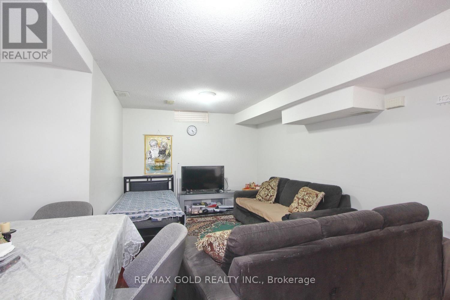 15 Youngestar Trail, Brampton, Ontario  L6P 1P5 - Photo 36 - W13781416