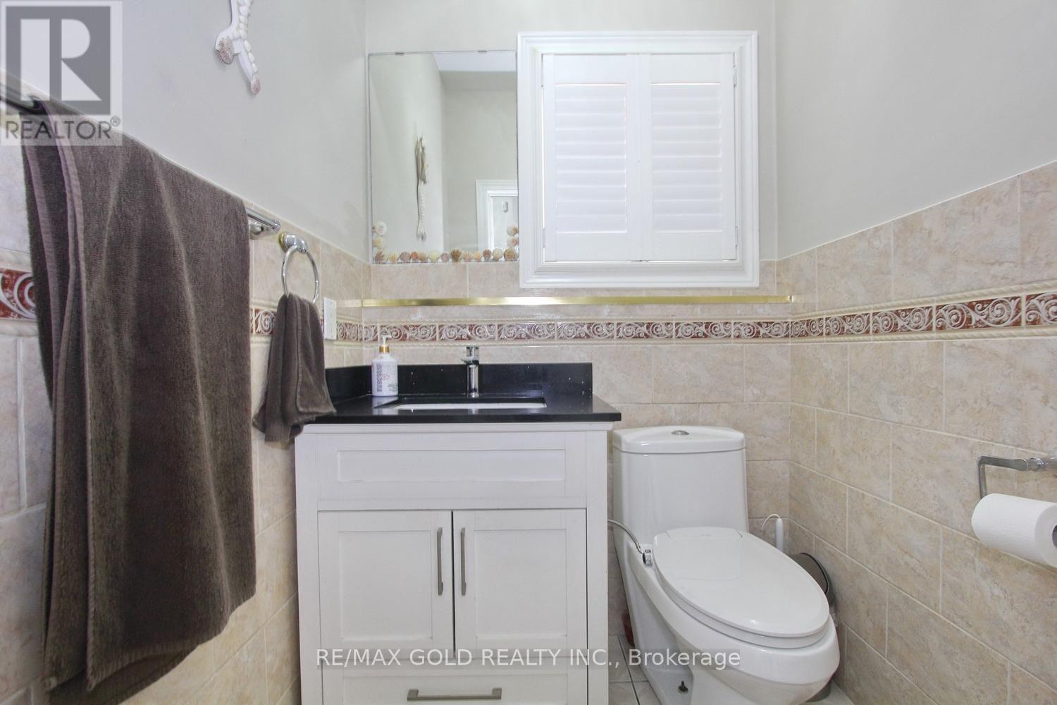15 Youngestar Trail, Brampton, Ontario  L6P 1P5 - Photo 6 - W13781416