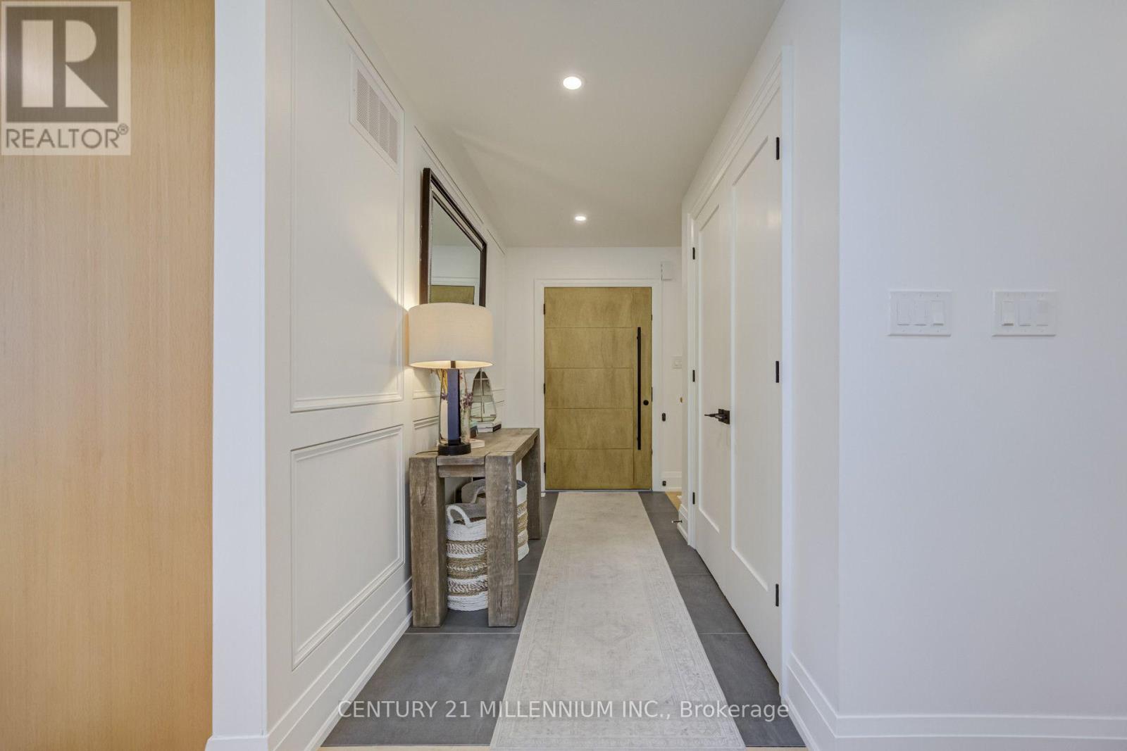 17 Autumn Drive, Caledon, Ontario  L7K 0T4 - Photo 4 - W13781438