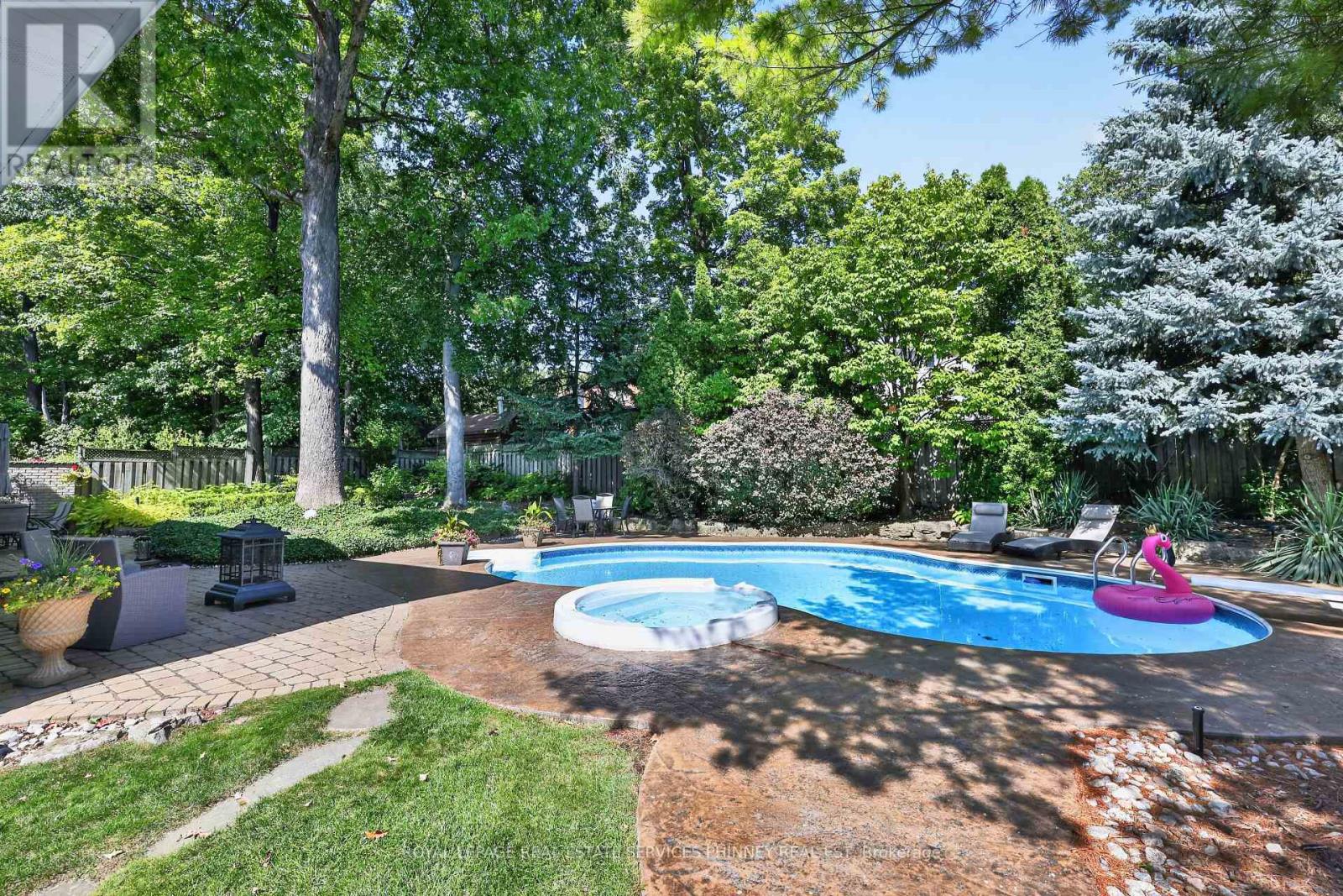 3708 Beechollow Crescent, Mississauga, Ontario L4Y 3T2 - Photo 31 - W13781452