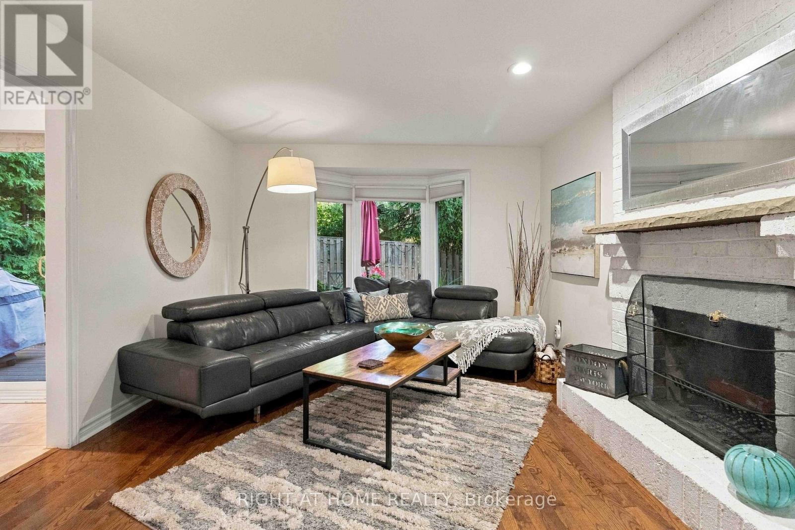1355 Boulder Creek Crescent, Mississauga, Ontario  L5J 4N7 - Photo 16 - W13781470