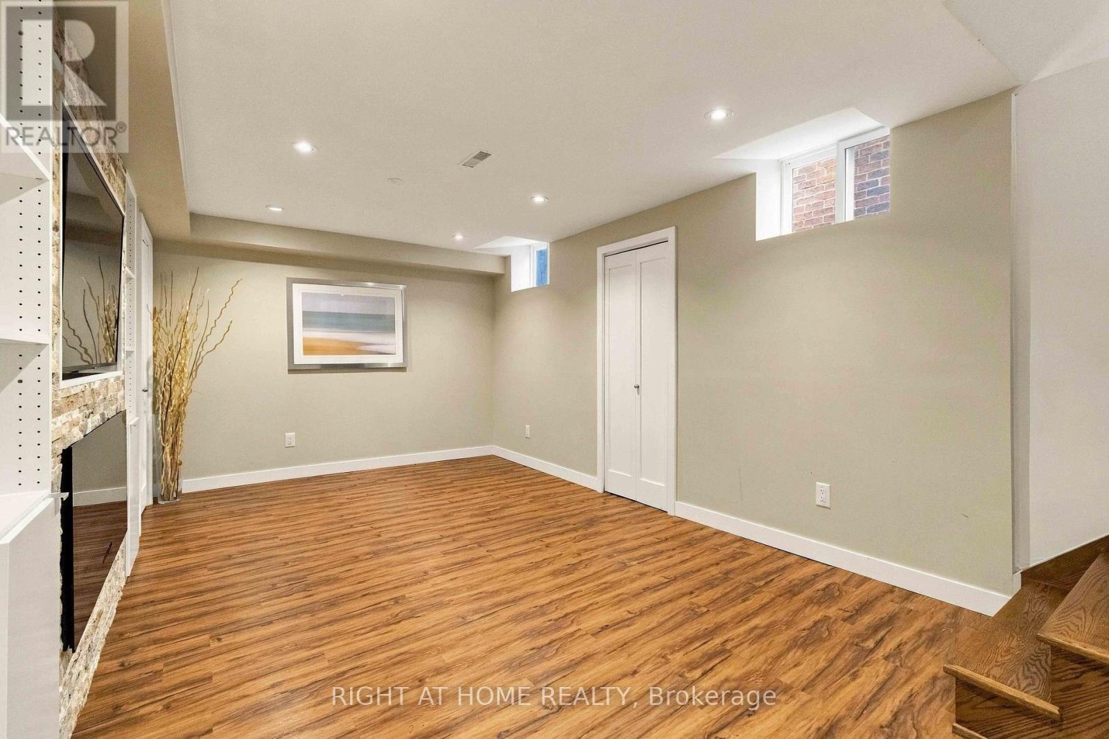 1355 Boulder Creek Crescent, Mississauga, Ontario  L5J 4N7 - Photo 38 - W13781470