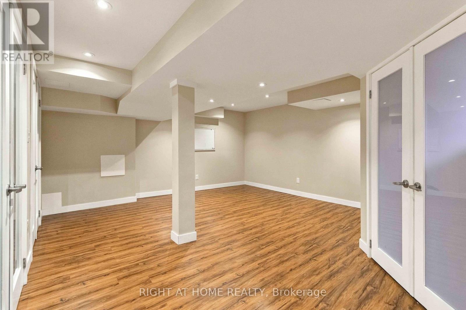 1355 Boulder Creek Crescent, Mississauga, Ontario  L5J 4N7 - Photo 39 - W13781470