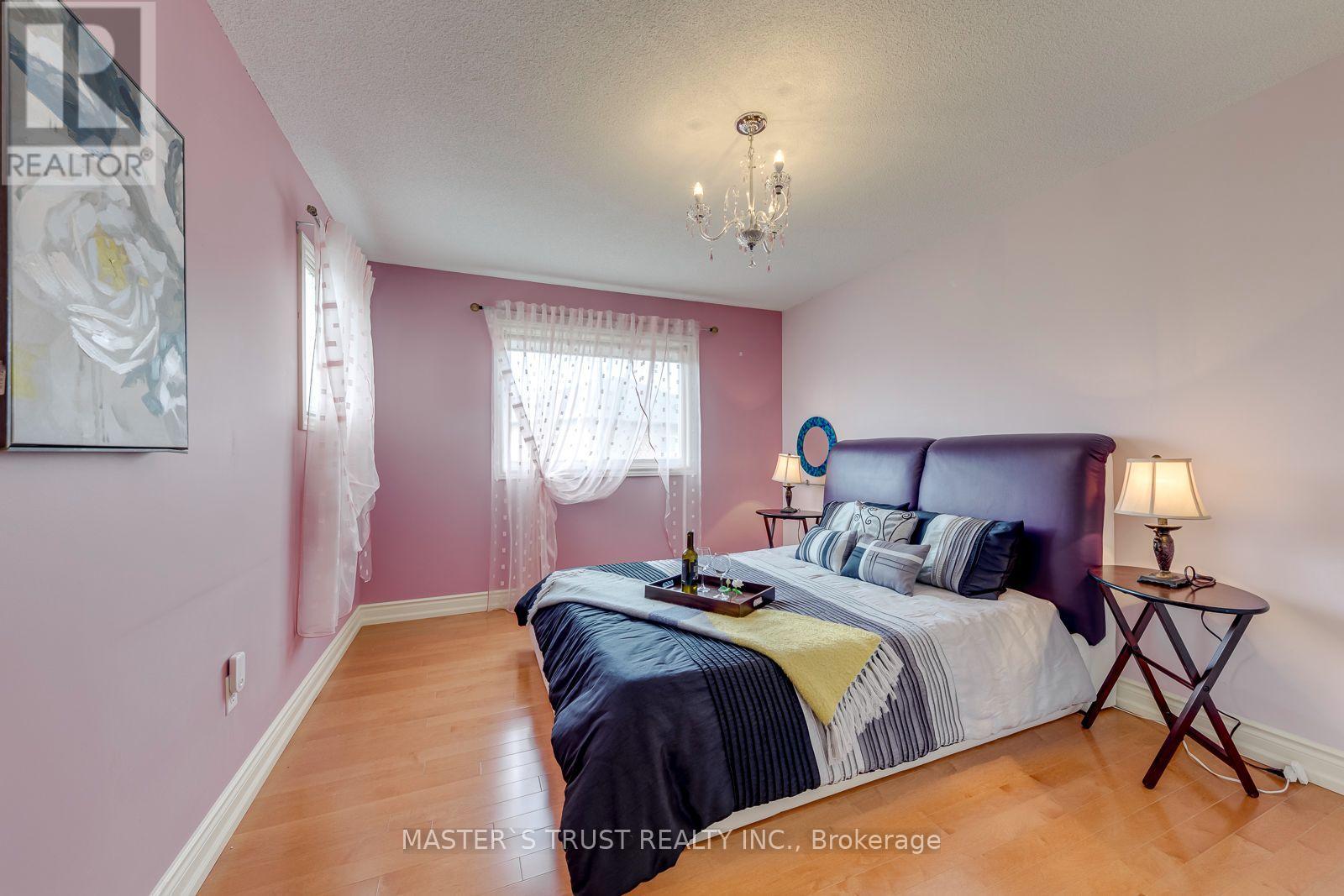 797 Khan Crescent, Mississauga, Ontario  L5V 2R2 - Photo 33 - W13781476