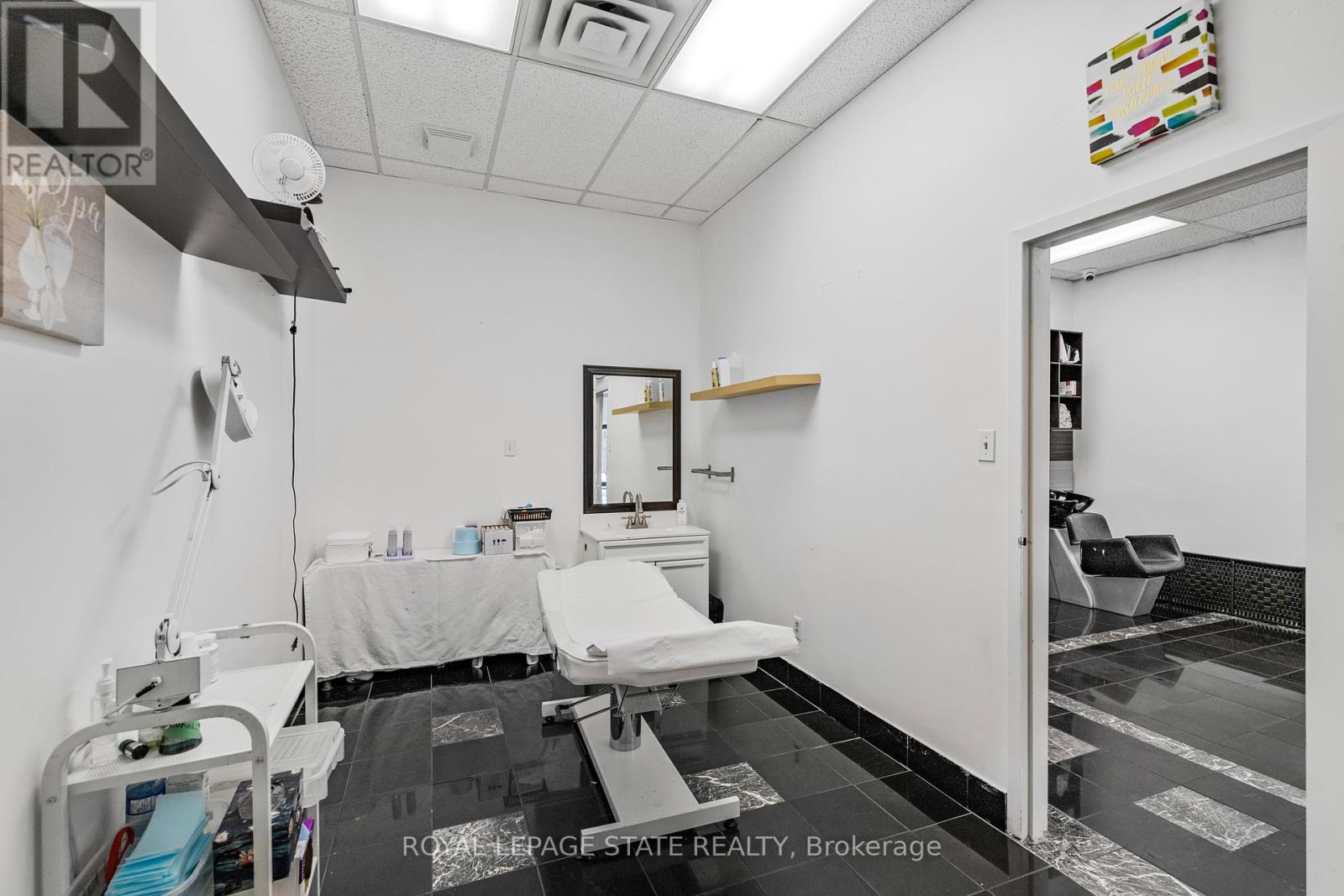 6 - 665 Plains Road E, Burlington, Ontario  L7T 2E8 - Photo 20 - W13781512