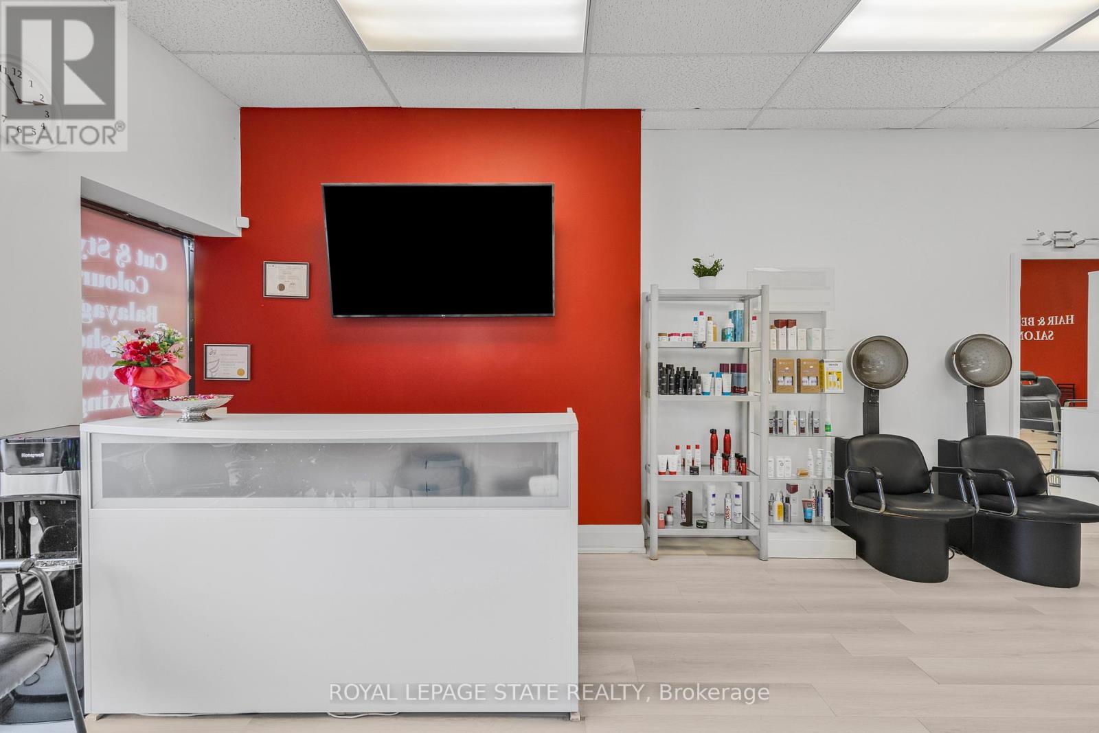 6 - 665 Plains Road E, Burlington, Ontario  L7T 2E8 - Photo 7 - W13781512