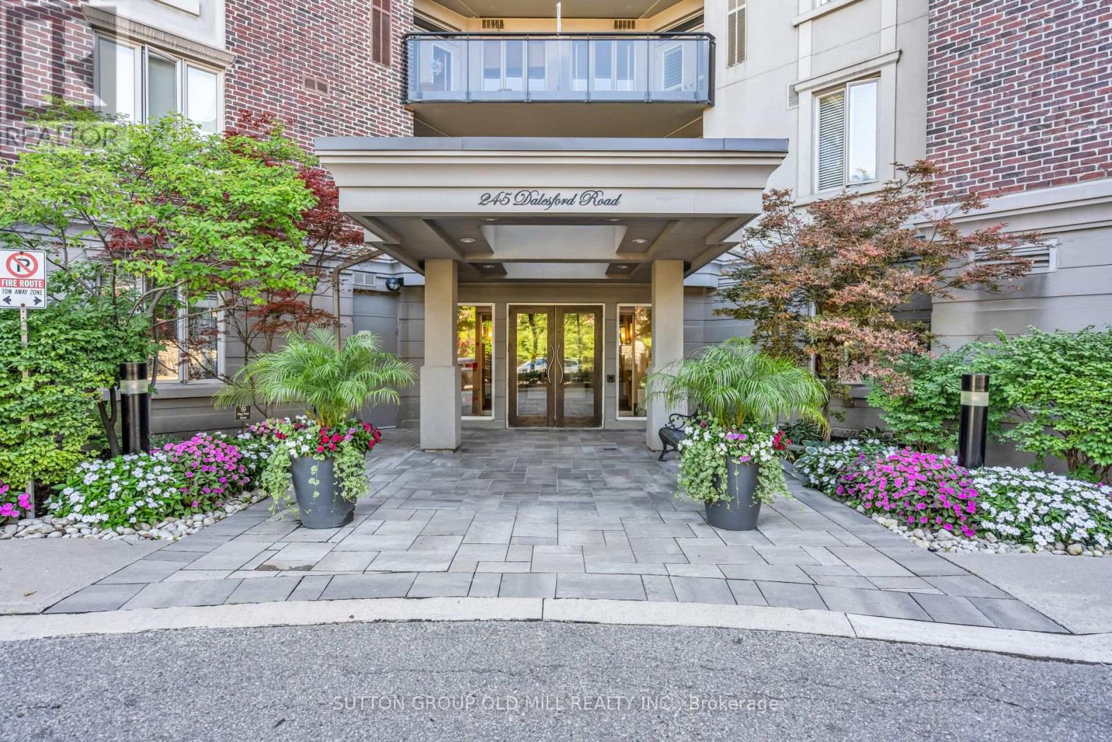 422 - 245 DALESFORD ROAD, Toronto, Ontario