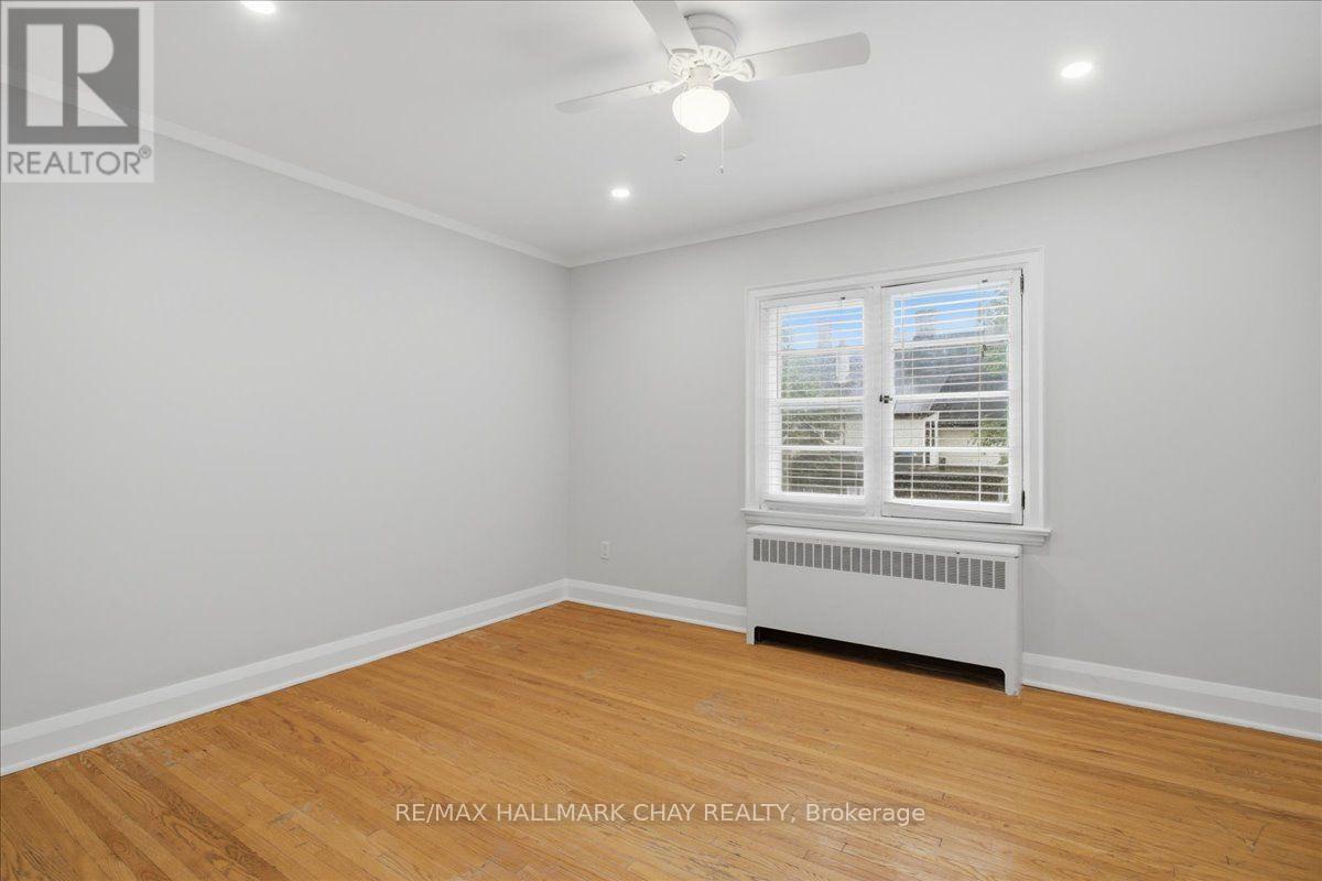 2 - 15 Parkside Drive, Barrie, Ontario  L4N 1W7 - Photo 15 - S13644110