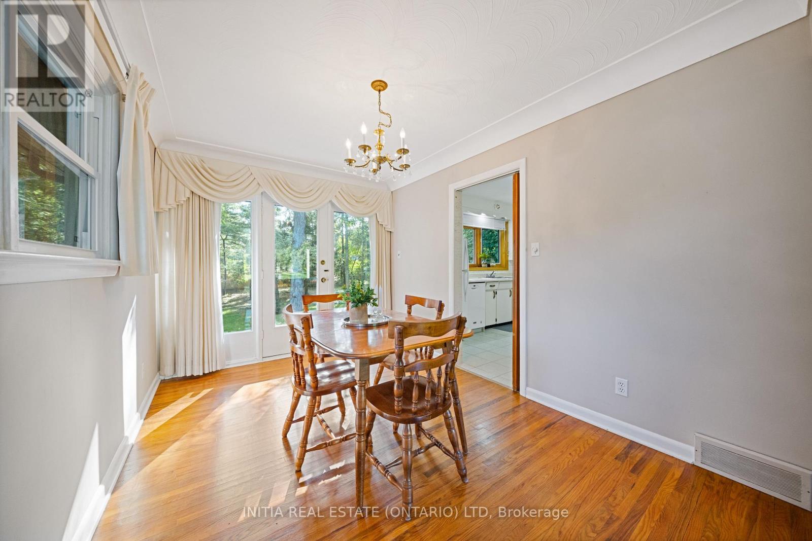 1732 Rutherglen Close, Sarnia, Ontario  N7S 3R9 - Photo 14 - X13624444