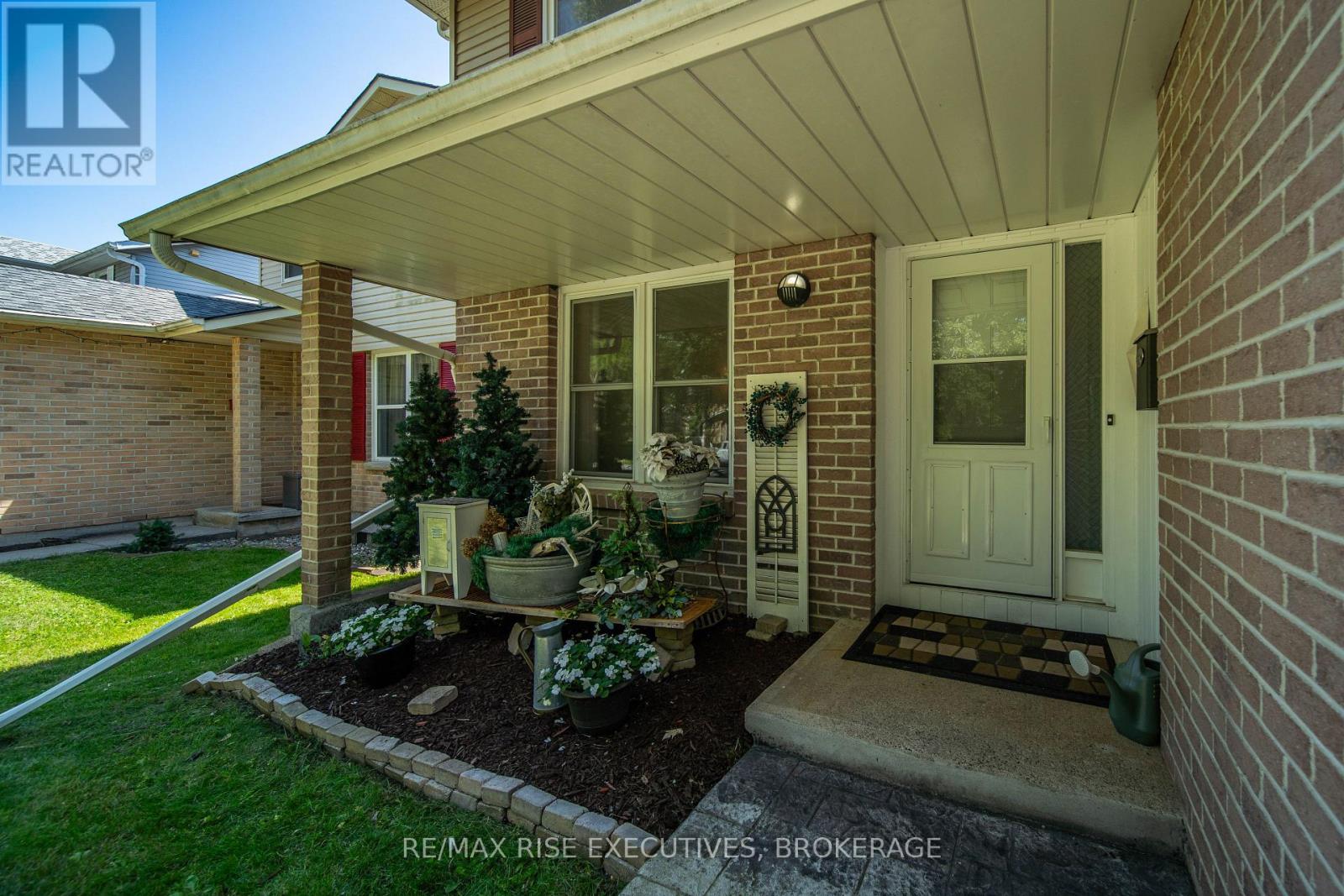149 Grenadier Drive, Kingston, Ontario K7K 6H1 - Photo 3 - X13781302