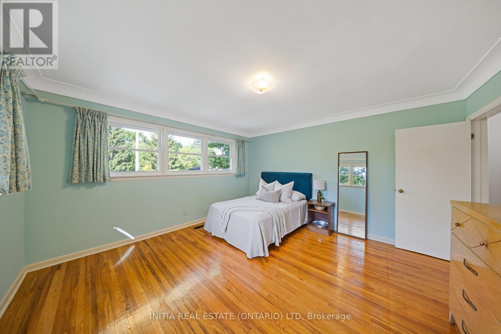 1732 Rutherglen Close, Sarnia, Ontario  N7S 3R9 - Photo 18 - X13624444